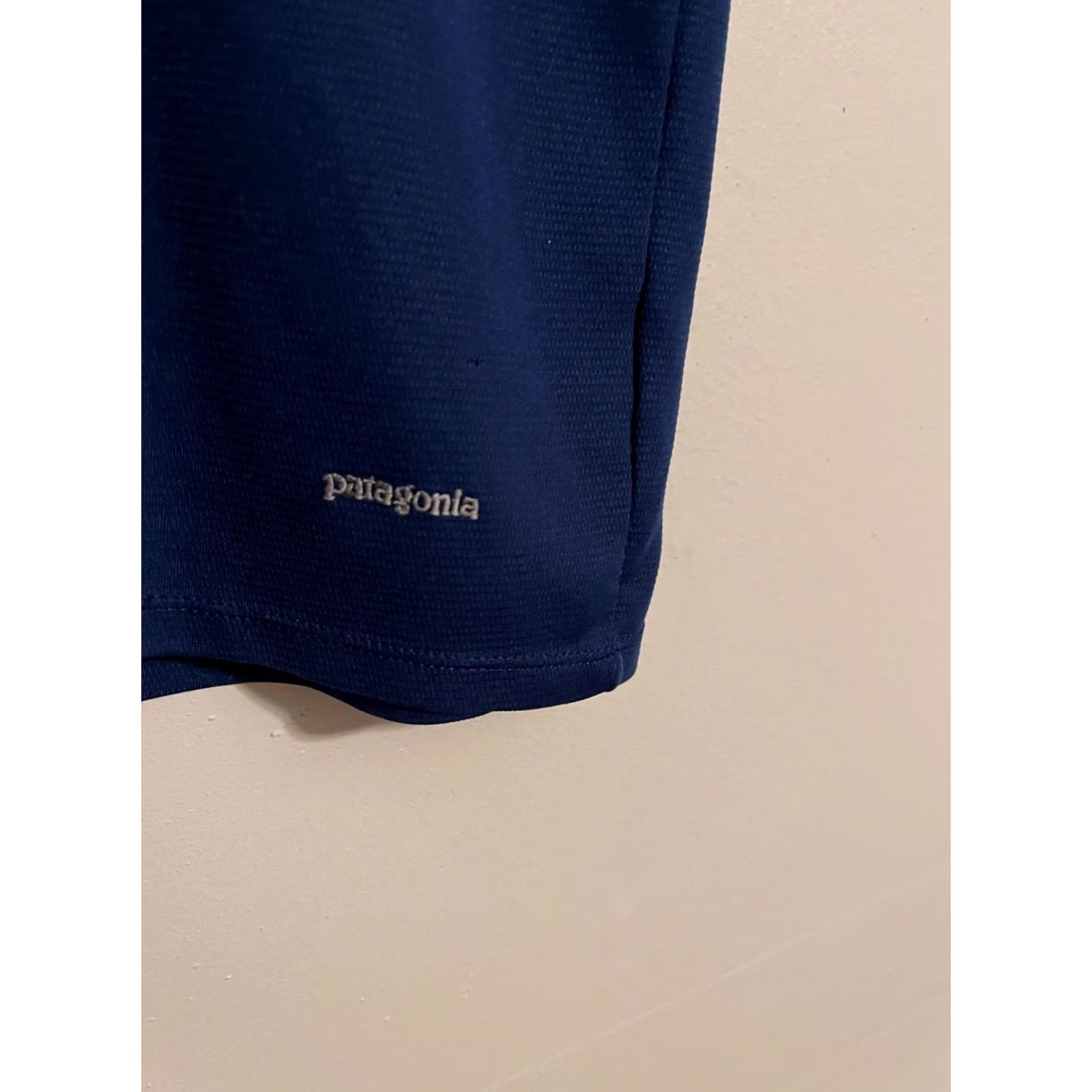 Patagonia Patagonia Capilene Made in USA Blue Short Sleeve T-Shirt Mens M Size US M / EU 48-50 / 2 - 2 Thumbnail