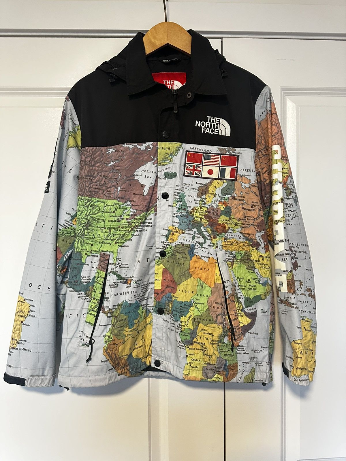 Supreme x The North Face Atlas Jacket - Main Image
