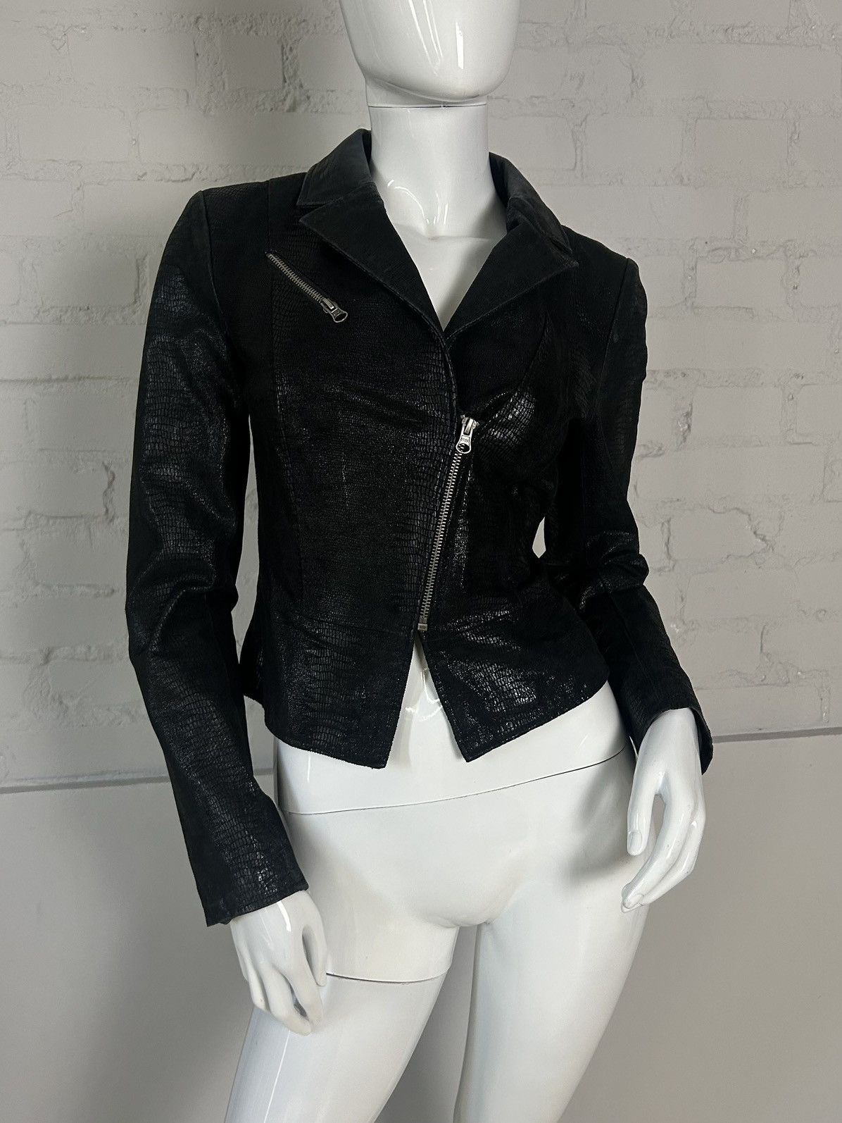 Vintage Leather asymmetric jacket Size S / US 4 / IT 40 - 1 Thumbnail