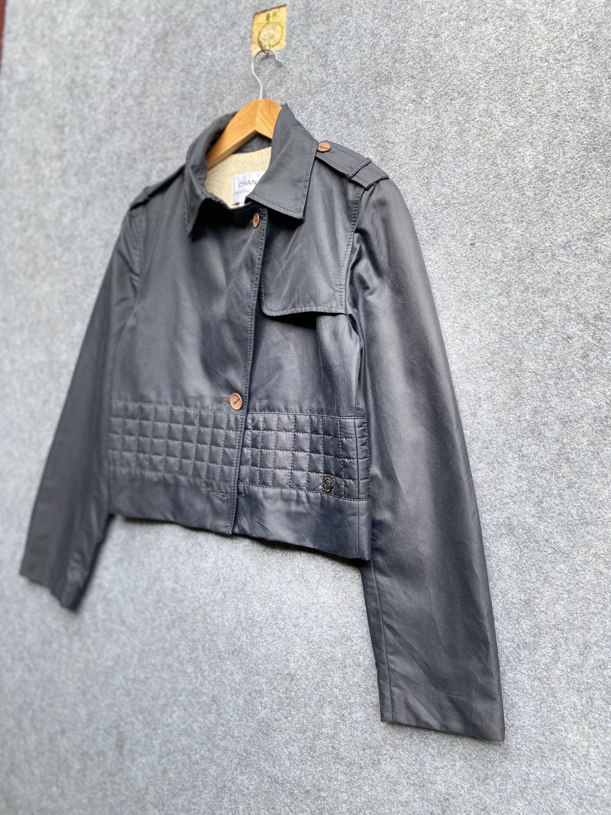 Chanel Chanel identification crop jacket Size XS / US 0-2 / IT 36-38 - 2 Thumbnail