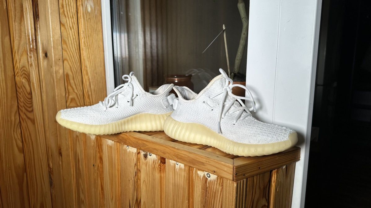 Adidas × Yeezy Adidas Yeezy 350 v2 triple white🔥🔥 Size US 7.5 / EU 40-41 - 6 Thumbnail