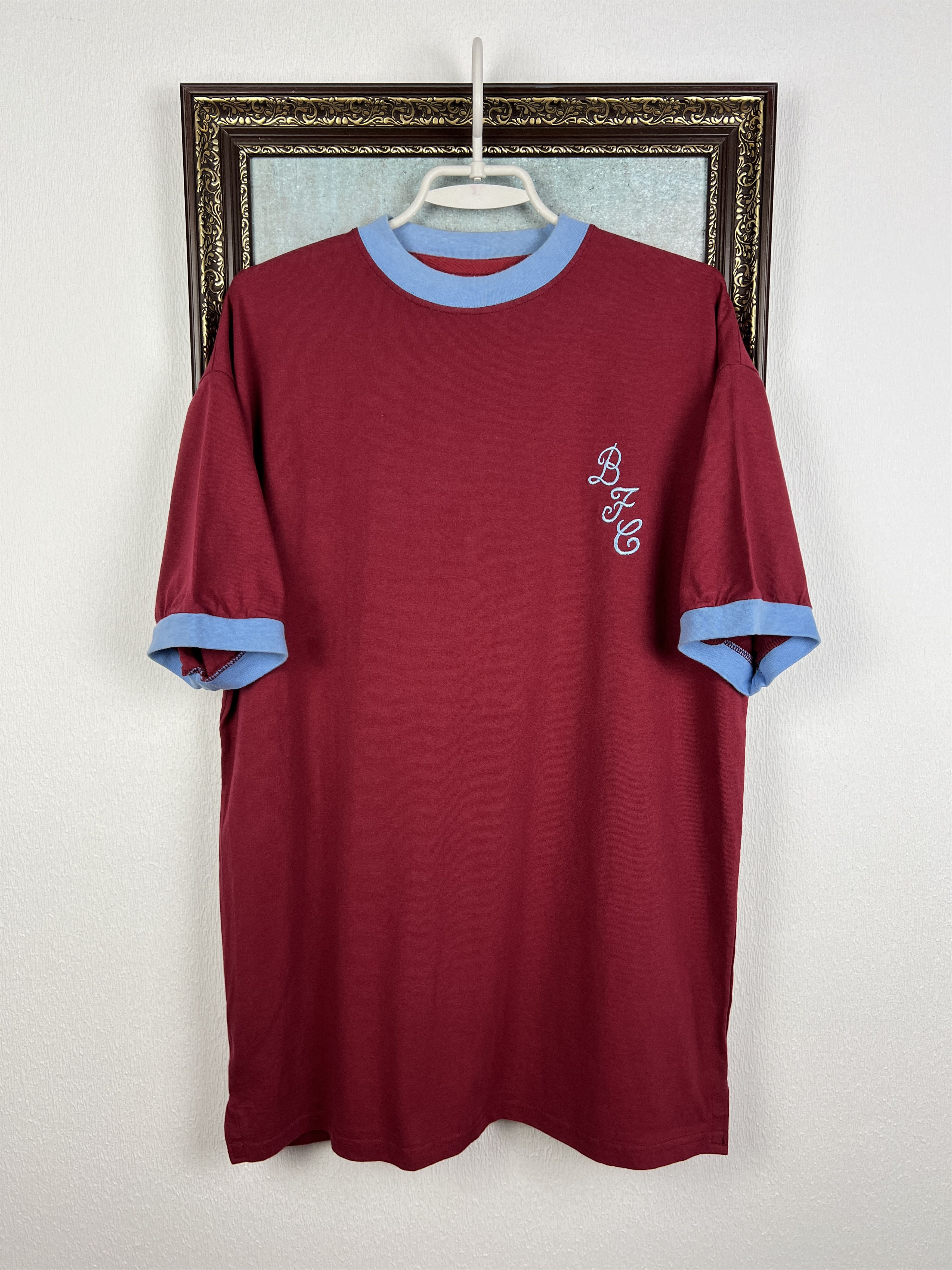 Vintage Burnley Replicas football shirt 1969 Soccer Jersey Trikot Size US L / EU 52-54 / 3 - 1 Thumbnail