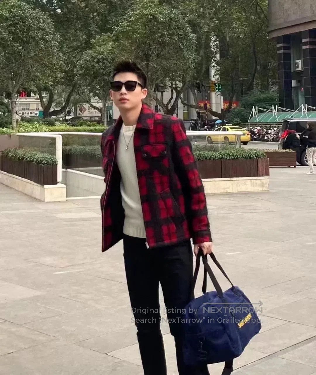 Saint Laurent Paris Saint Laurent FW22 Red Black Check Jacket. Size US M / EU 48-50 / 2 - 8 Thumbnail