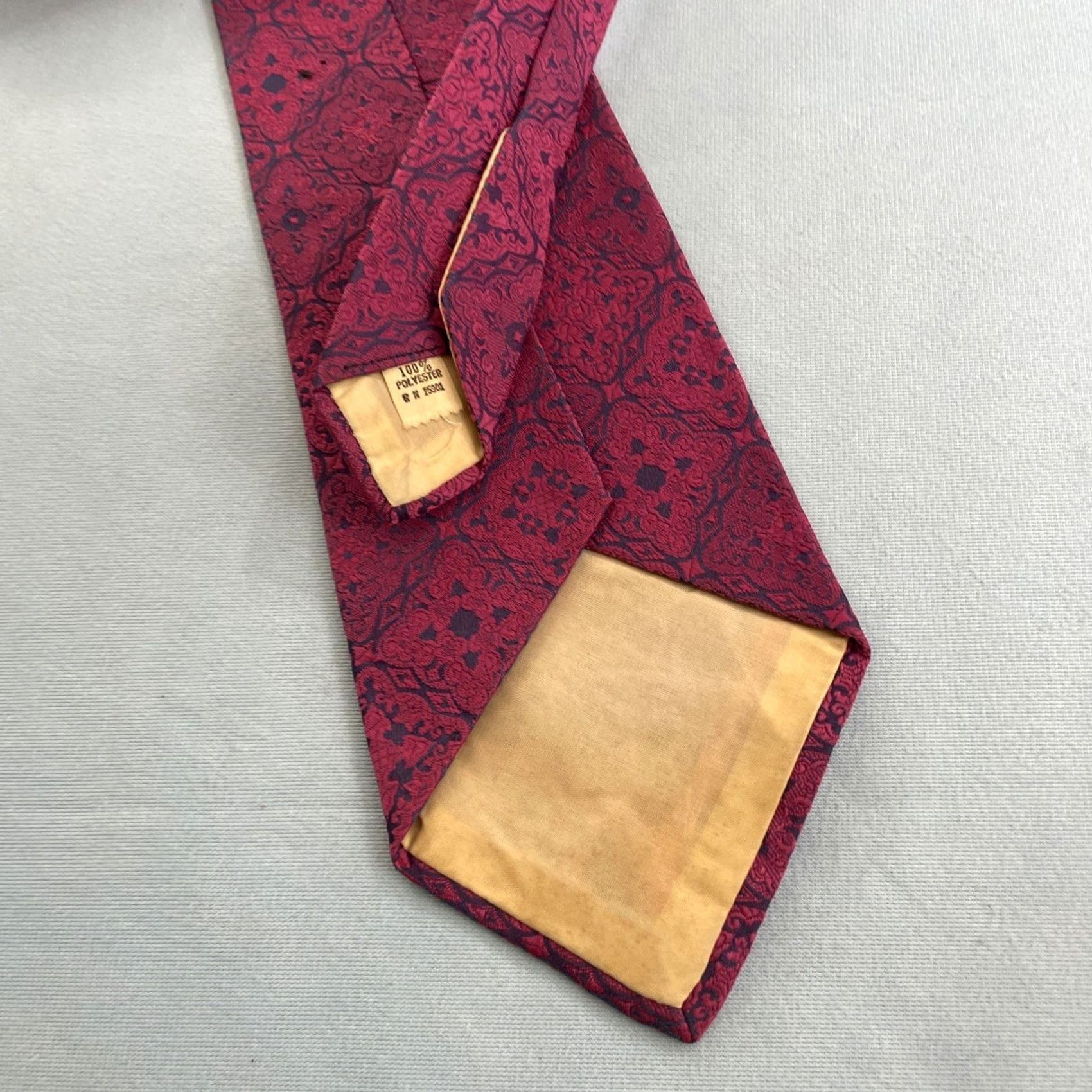 Vintage vtg 1970s Neck Tie Woven Texture Optical Geometric Floral Burst Bright Pink 4x55 Capsule Wide Necktie Size ONE SIZE - 5 Thumbnail
