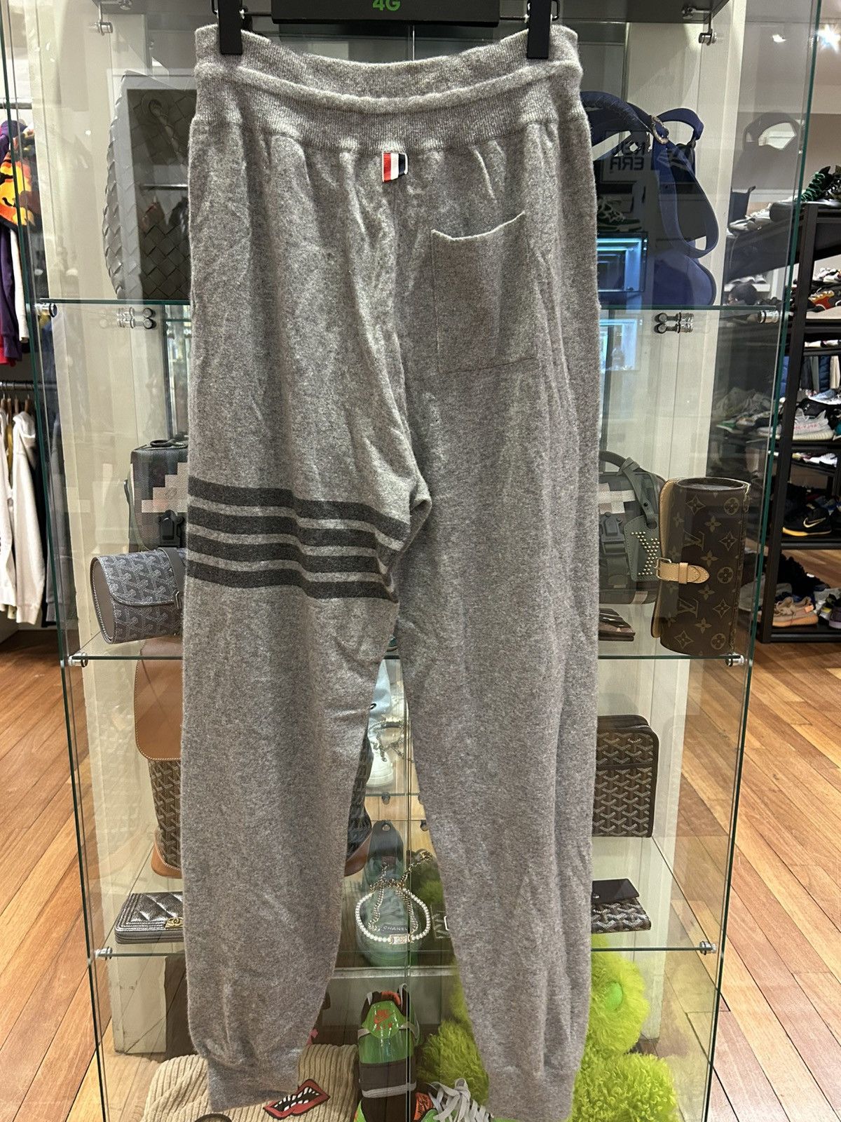 Thom Browne Thom Browne Full Cashmere Joggers - Grey Size US 34 / EU 50 - 2 Thumbnail