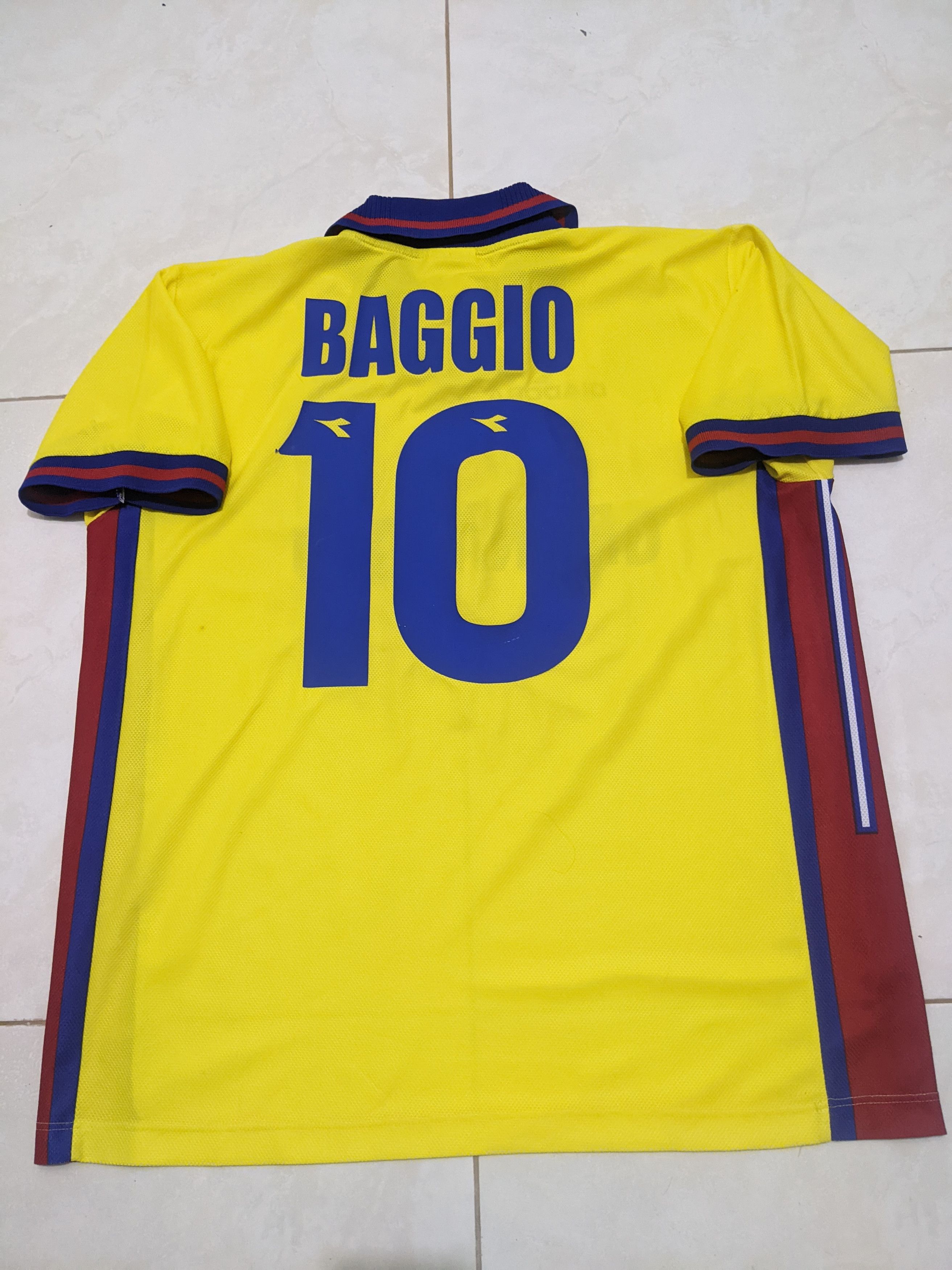Diadora Jersey Brescia 1998-99 third luca Baggio football shirt Size US L / EU 52-54 / 3 - 2 Thumbnail
