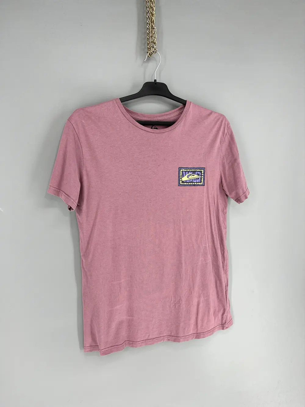 Quiksilver × Vintage Vintage Quiksilver Surf Style T-shirt Mid Logo Y2K Size US S / EU 44-46 / 1 - 3 Thumbnail