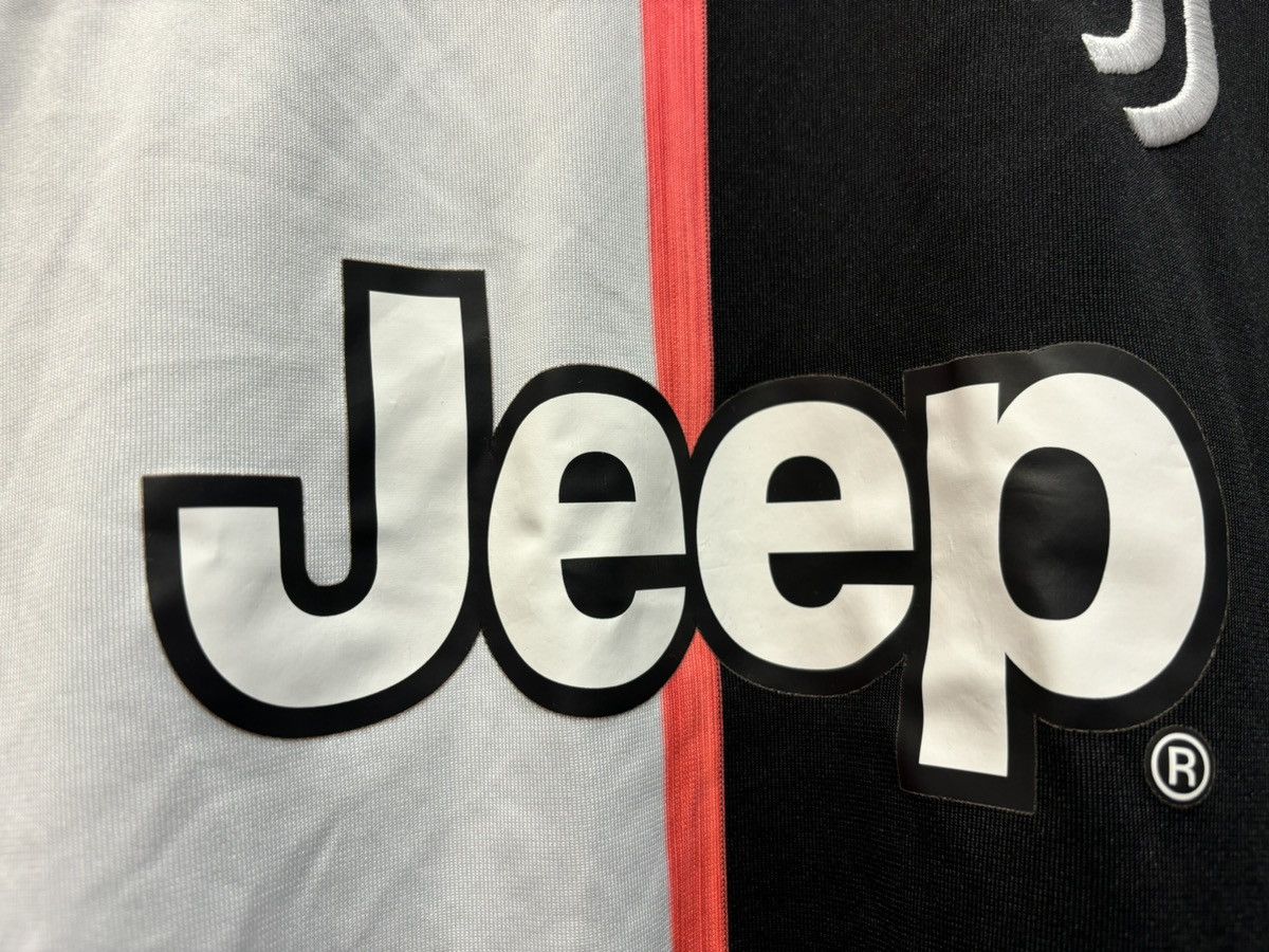 Adidas Juventus Turin 19/20 HomeKit Soccerjersey Football Size US L / EU 52-54 / 3 - 2 Thumbnail
