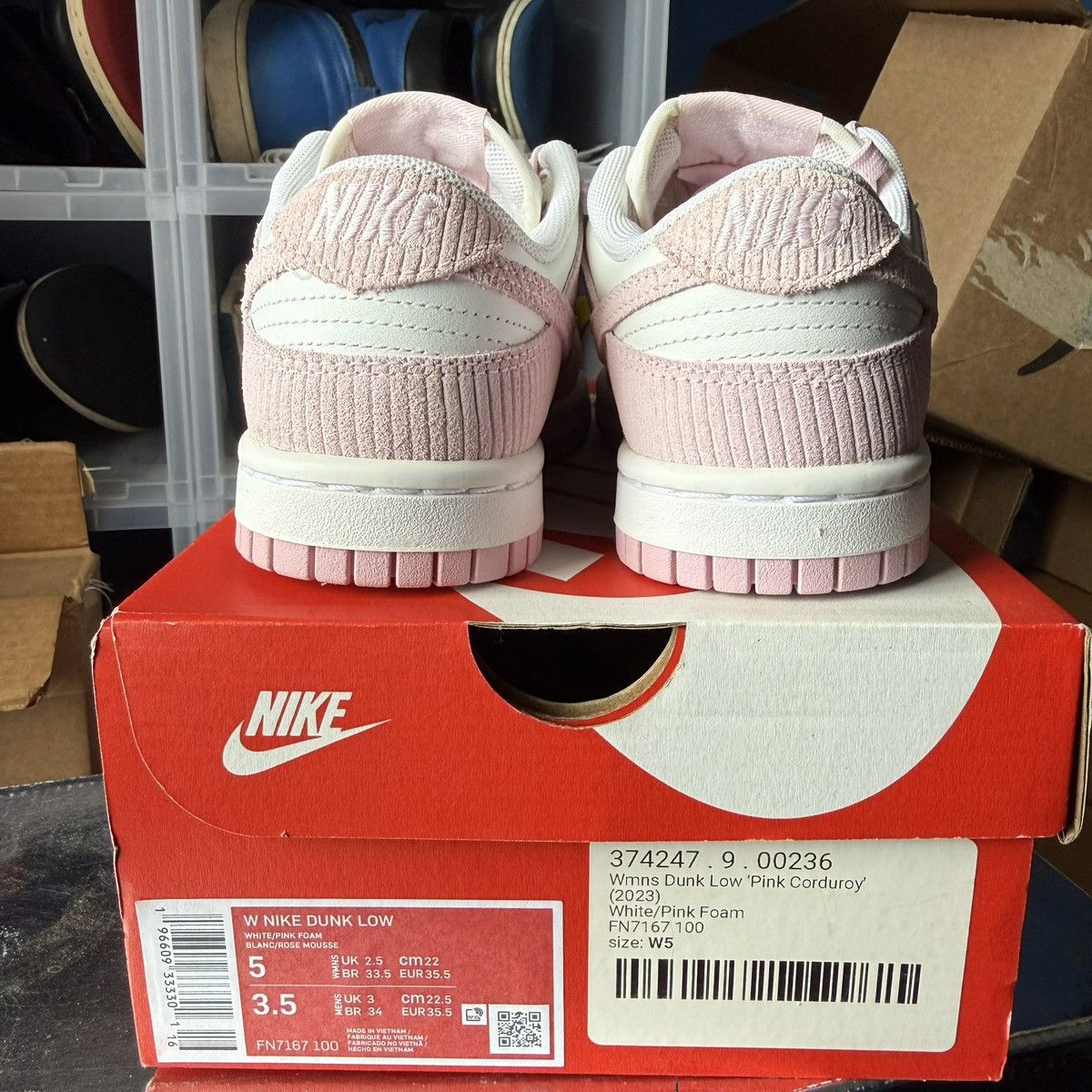 Nike Nike Dunk Low 'Pink Corduroy' Womens Size US 5 / IT 35 - 6 Thumbnail