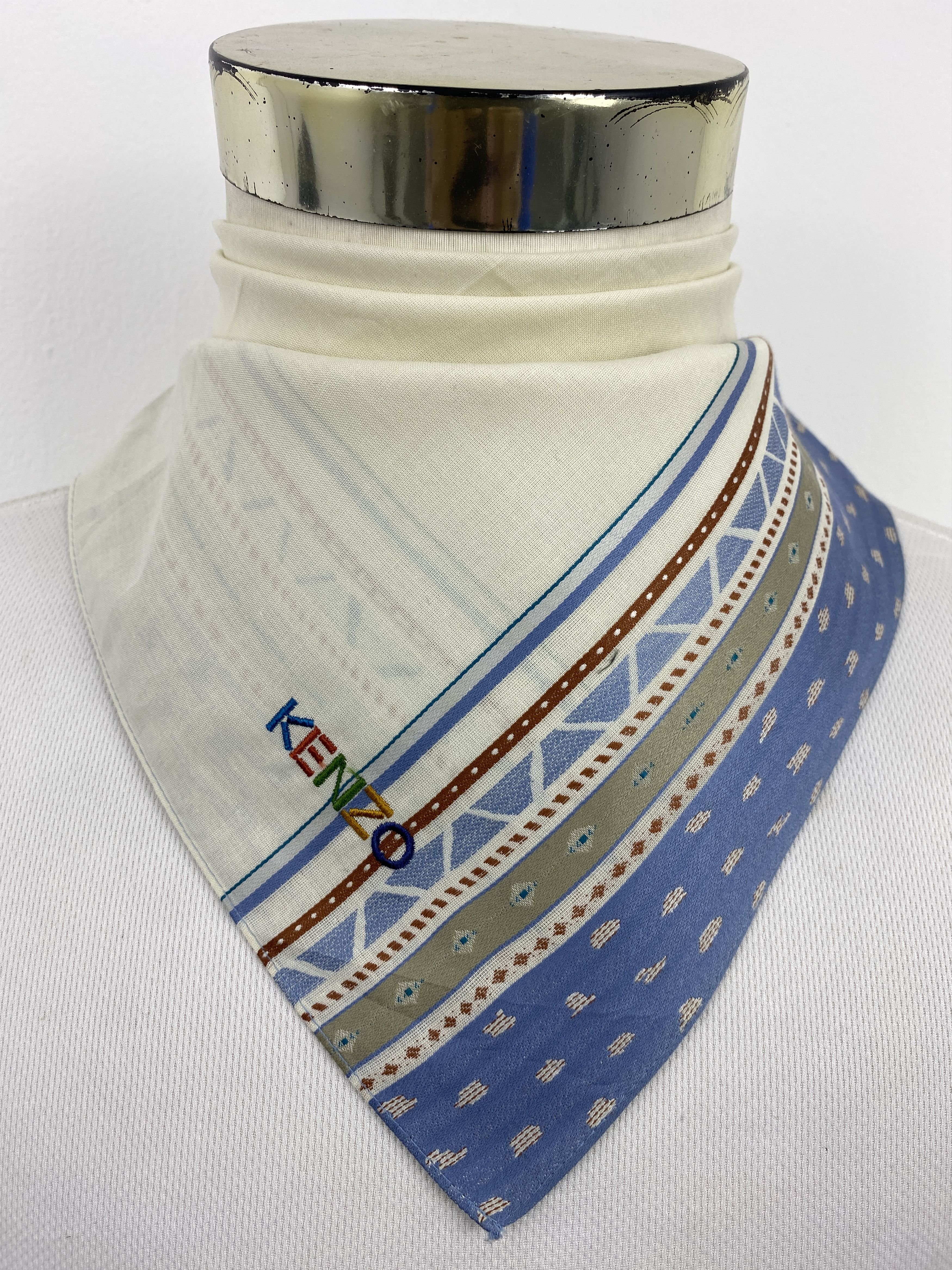 Kenzo Vintage Kenzo Handkerchief / Neckerchief KT0259 Size ONE SIZE - 1 Thumbnail