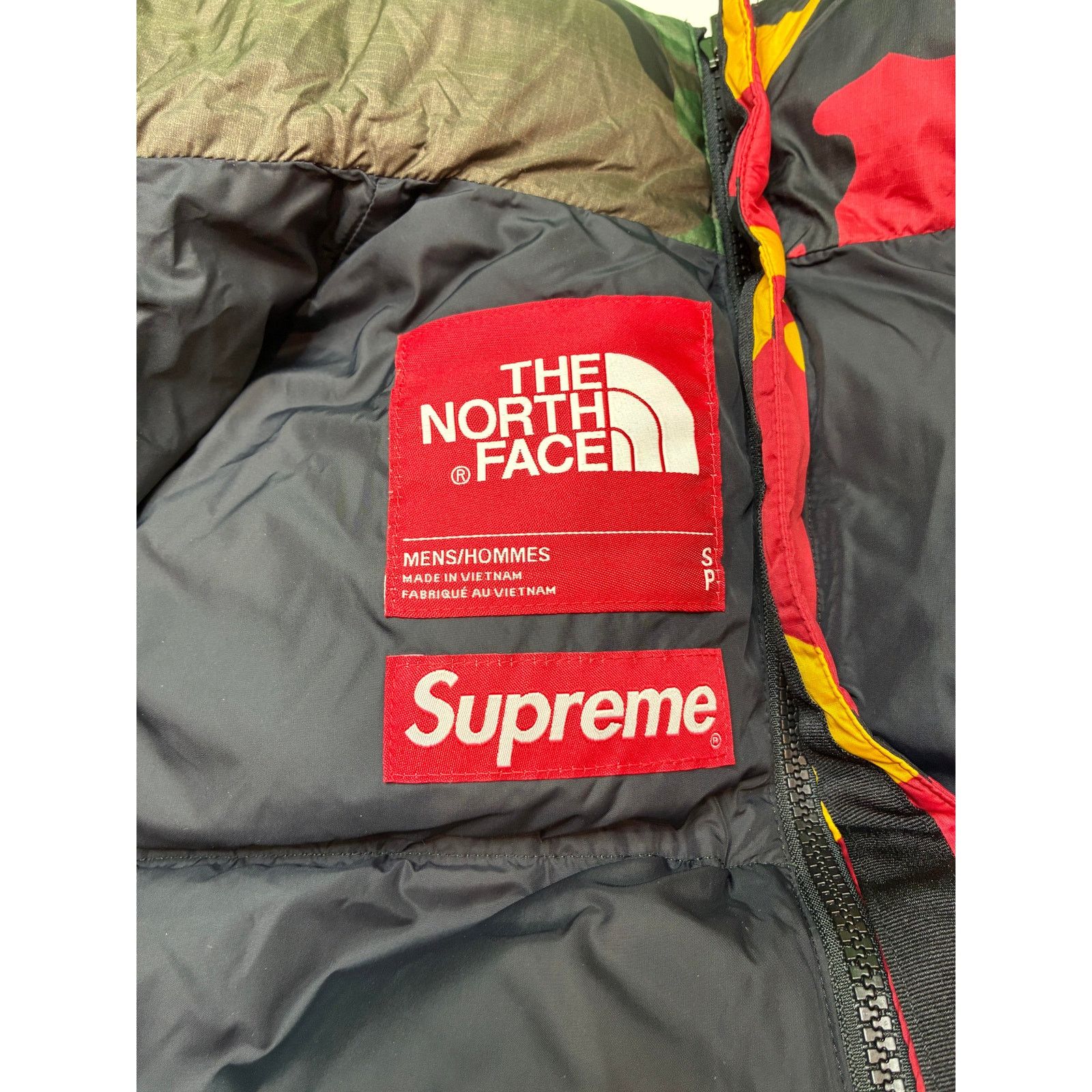 Supreme Supreme x TNF Split Camo Jacket Size US S / EU 44-46 / 1 - 4 Thumbnail