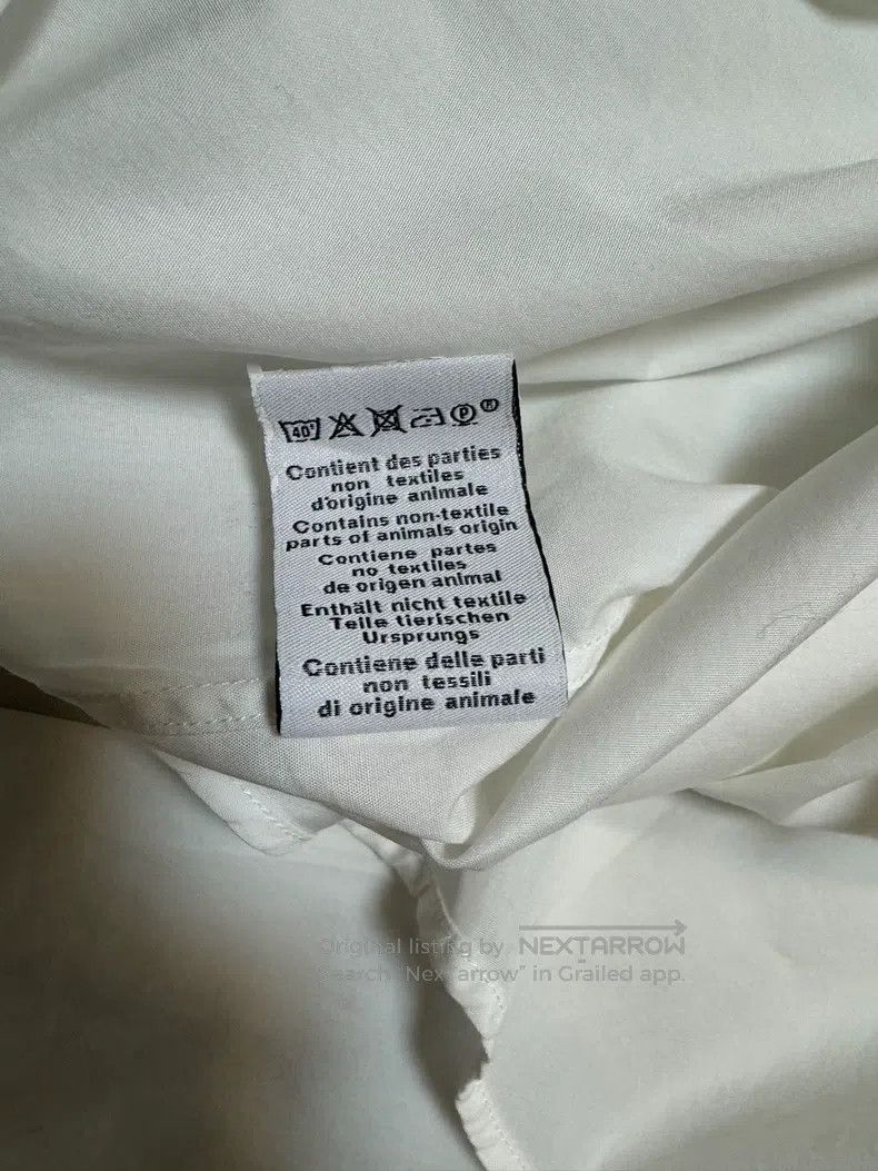 Hermes Hermes size 39 Sun-protective clothing, unique collar desig Size US S / EU 44-46 / 1 - 9 Thumbnail