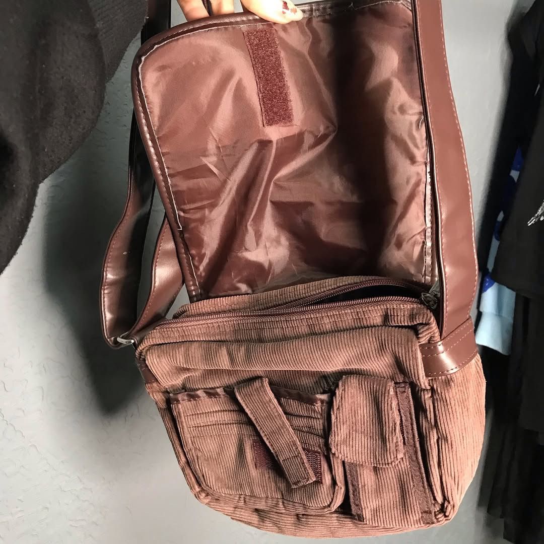 Kangol Kangol Brown Corduroy Messenger Bag, kipling, ggl, rare Size ONE SIZE - 7 Thumbnail