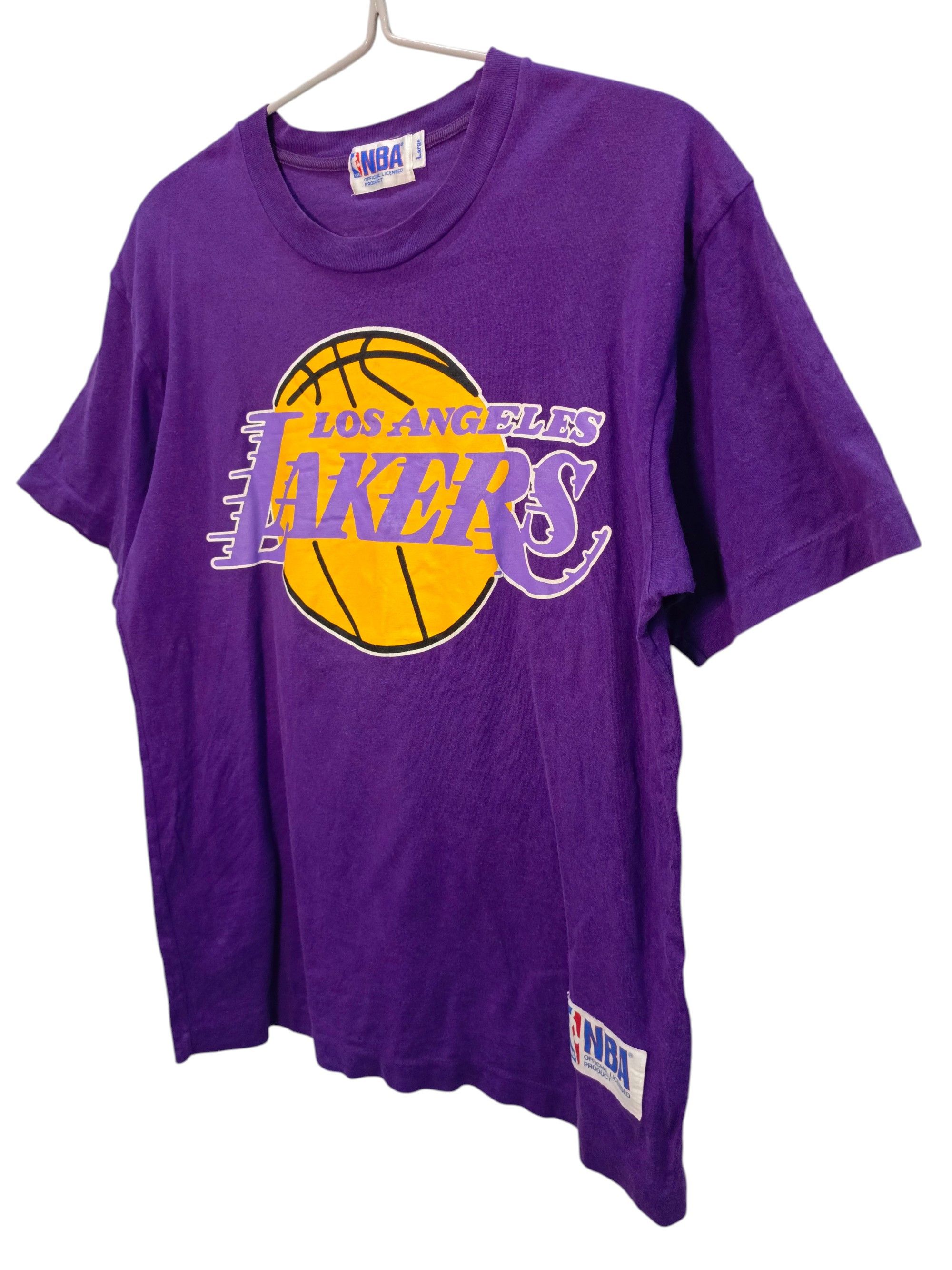 Vintage Vintage 90s NBA LA Lakers Big Logo T-Shirt Size US M / EU 48-50 / 2 - 3 Thumbnail