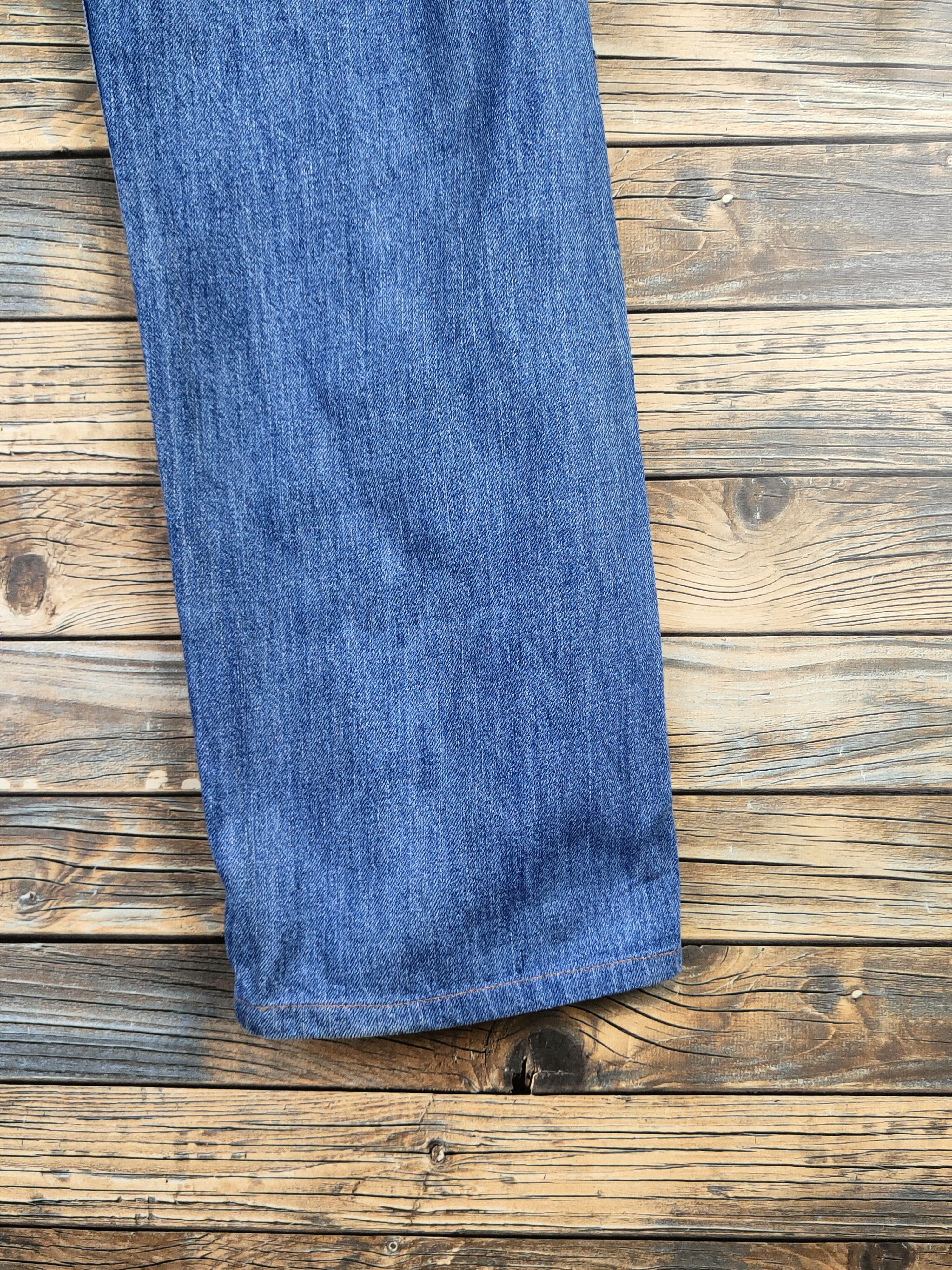 Levi's 509 Levi's Blue Distressed Ripped denim Jeans #S2835 Size US 30 / EU 46 - 12 Thumbnail