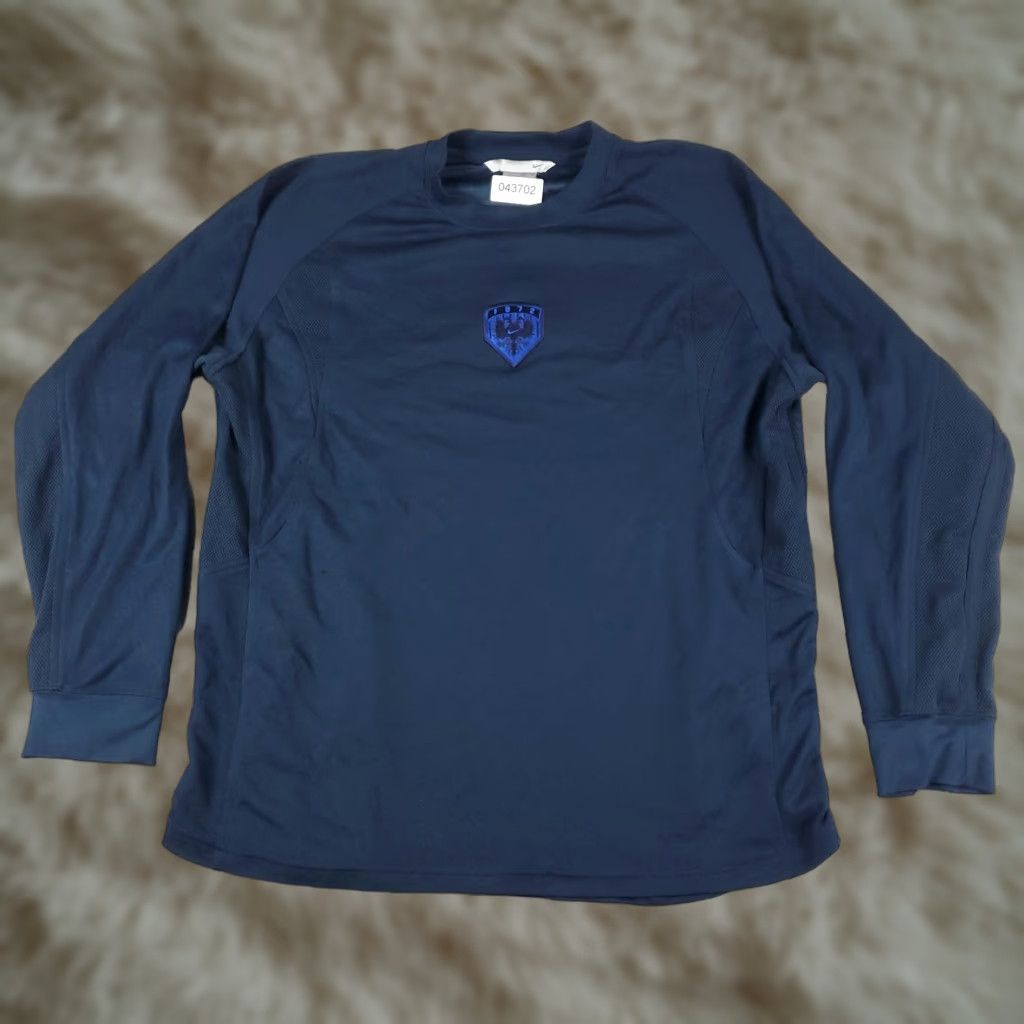 Nike Nike T Shirt Mens Large Blue Vintage Y2K Swoosh Active Pullover Long Sleeve T-Shirt Nike Dri-Fit Pullover Shirt Size US L / EU 52-54 / 3 - 1 Thumbnail