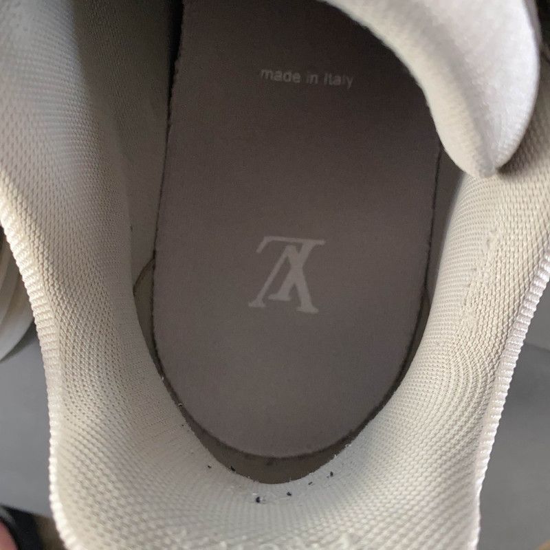 Louis Vuitton Louis Vuitton Classic Trainer Sneakers in Gray - Size US 10 / EU 43 - 9 Thumbnail