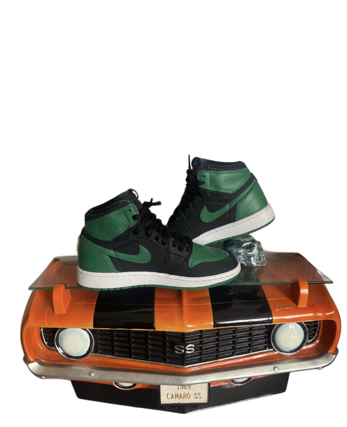 Jordan Brand Jordan 1 Retro High Og Pine Green 2.0 Size US 4.5 / IT 34.5 - 2 Thumbnail