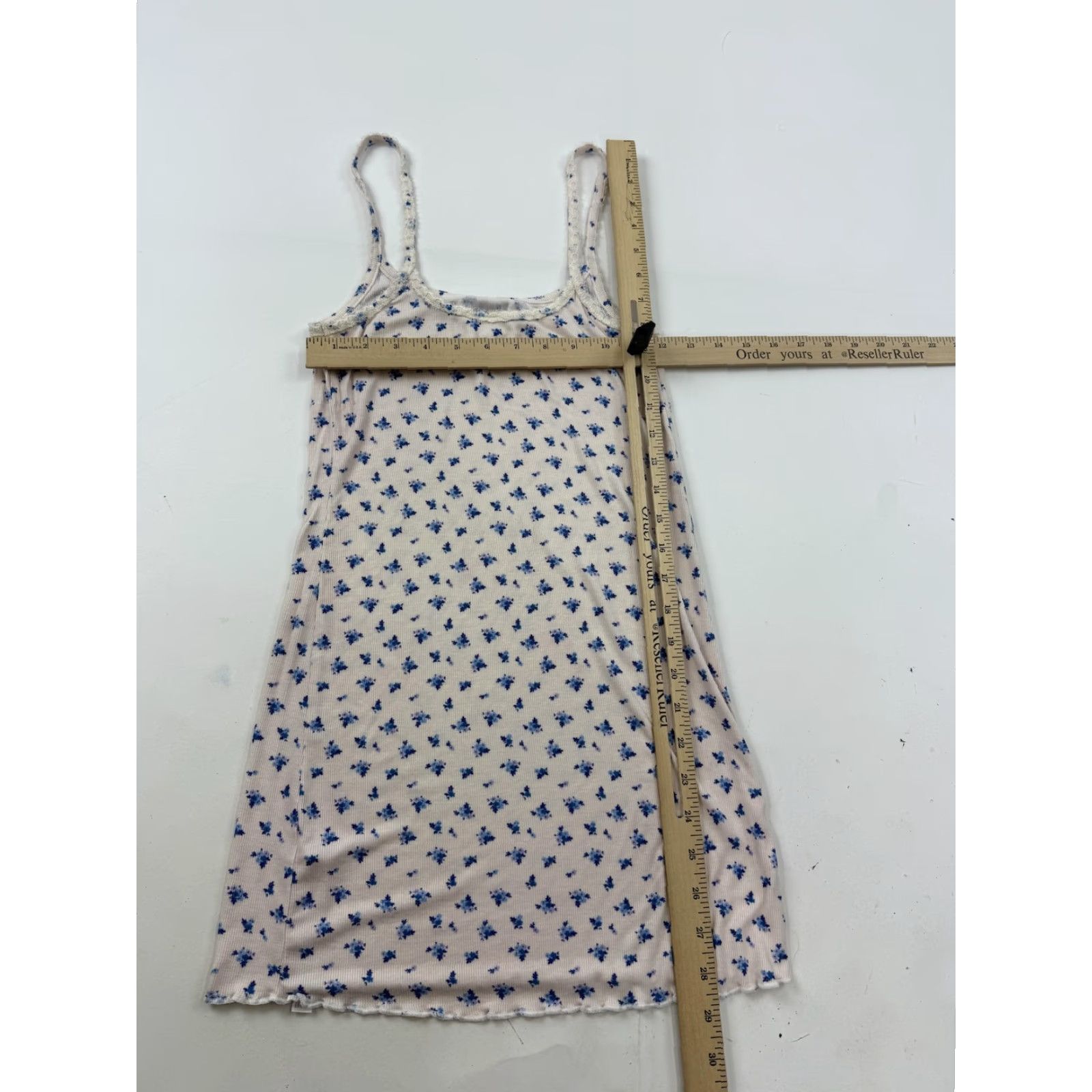 Vintage Out From Under Nightgown Womens Small White Blue Floral Ribbed Chemise Lace Trim Size ONE SIZE - 6 Thumbnail