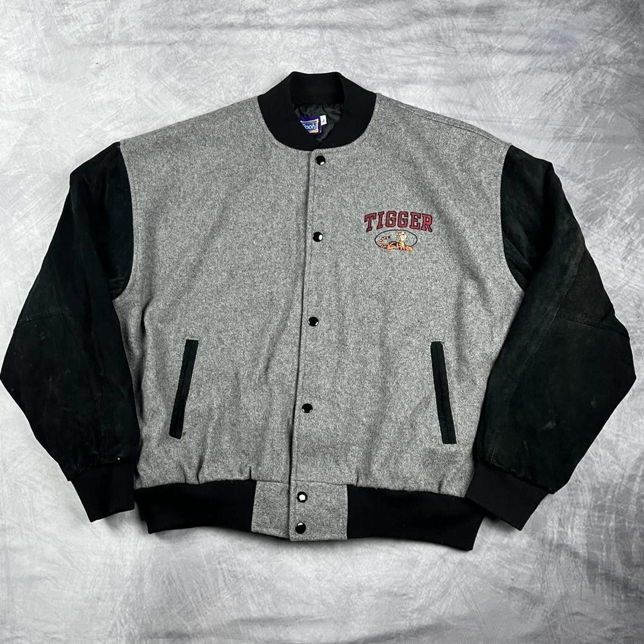Designer Vintage Tigger Winnie The Pooh varsity jacket Size US L / EU 52-54 / 3 - 1 Thumbnail