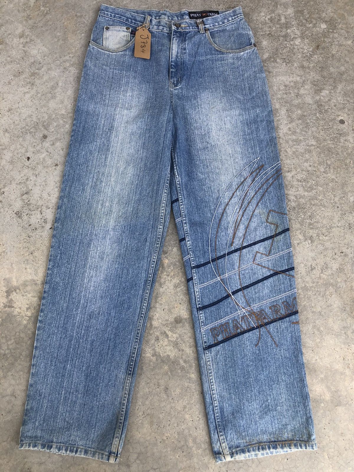 image of Phat Farm Embroidered Baggy Jeans Distressed Jeans in Blue, Men's (Size 33)