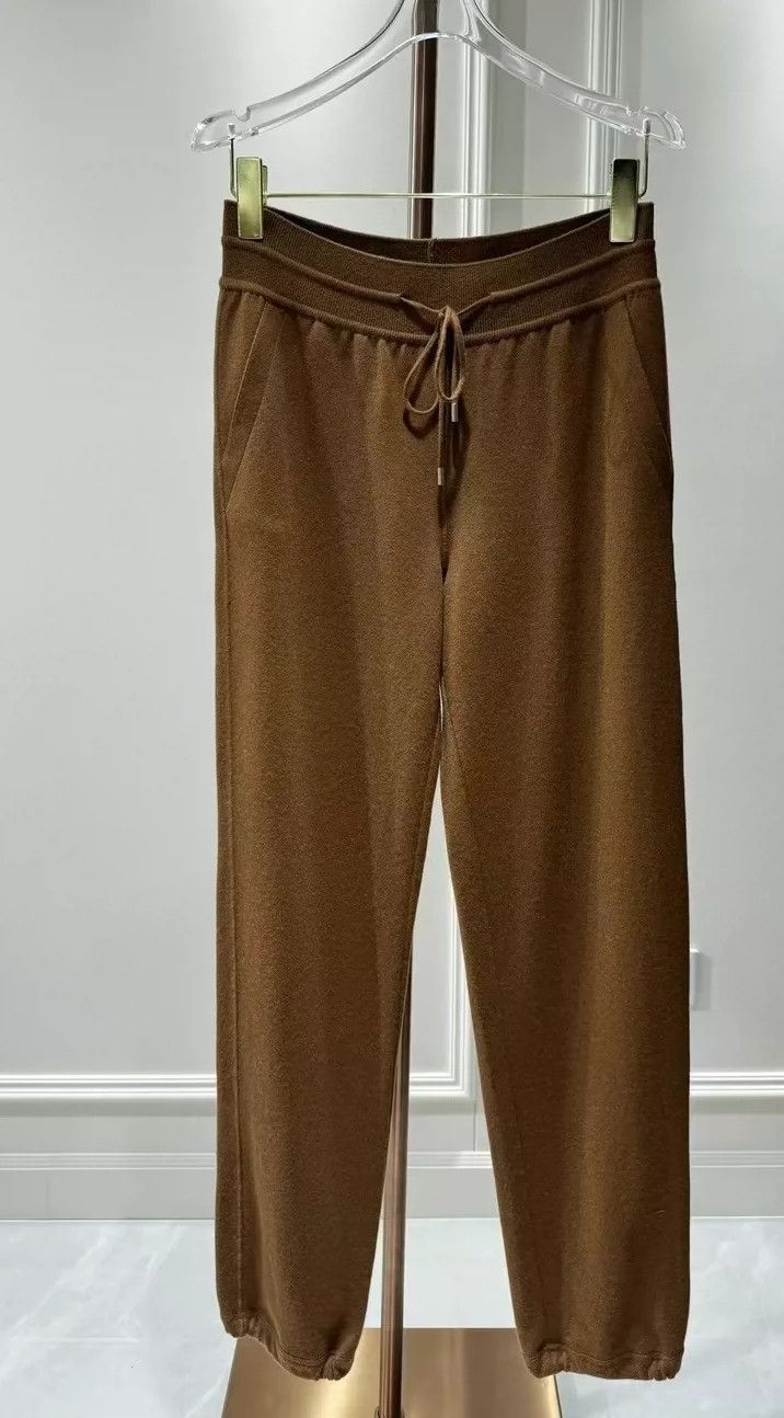 Loro Piana LORO PIANA Caramel colored cashmere knit pants Size 26" / US 2 / IT 38 - 1 Thumbnail