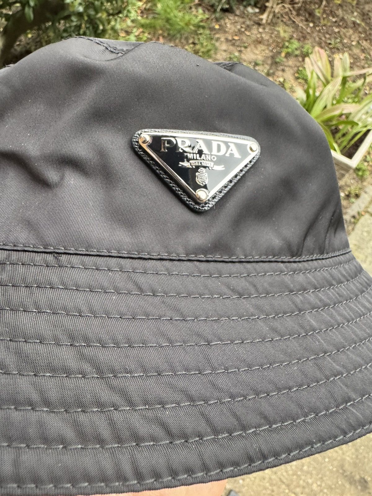 Prada PRADA bucket hat marked size M see ALL PHOTOS AND MEASURES Size ONE SIZE - 20 Thumbnail
