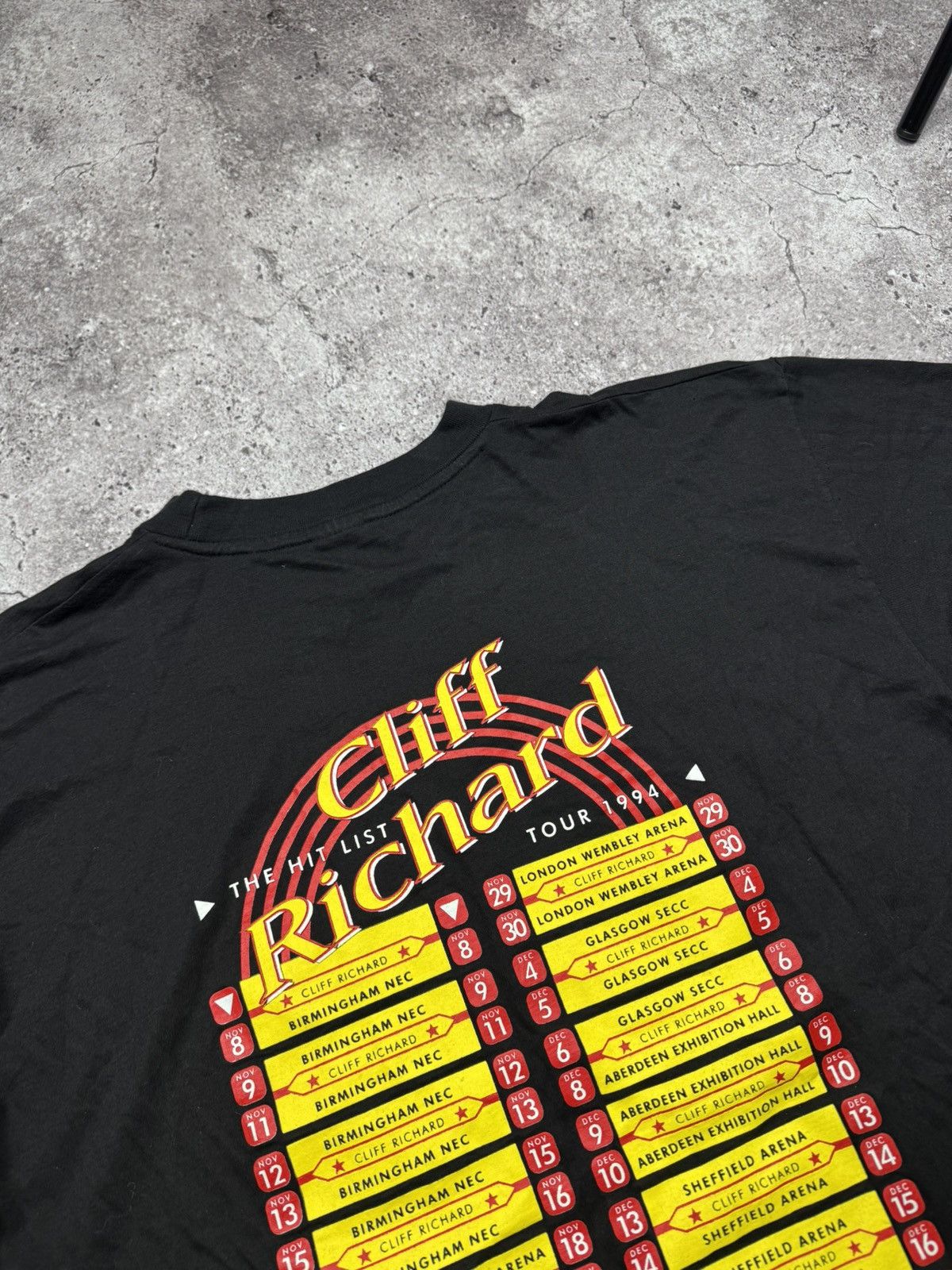 Band Tees Vintage T-Shirt Cliff Richard 1994 Tour Band Shirt Size US XL / EU 56 / 4 - 7 Thumbnail