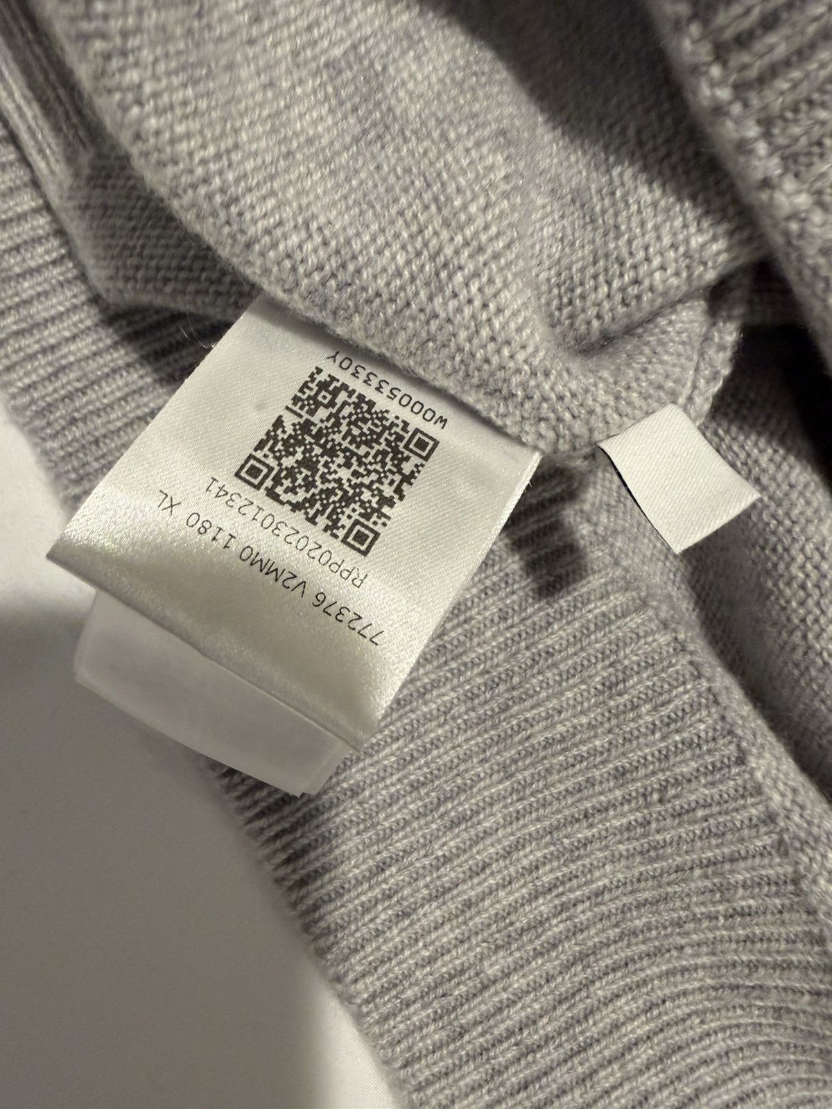 Bottega Veneta Bottega Veneta mens cashmere sweater. XL. $2500 Size US XL / EU 56 / 4 - 5 Thumbnail