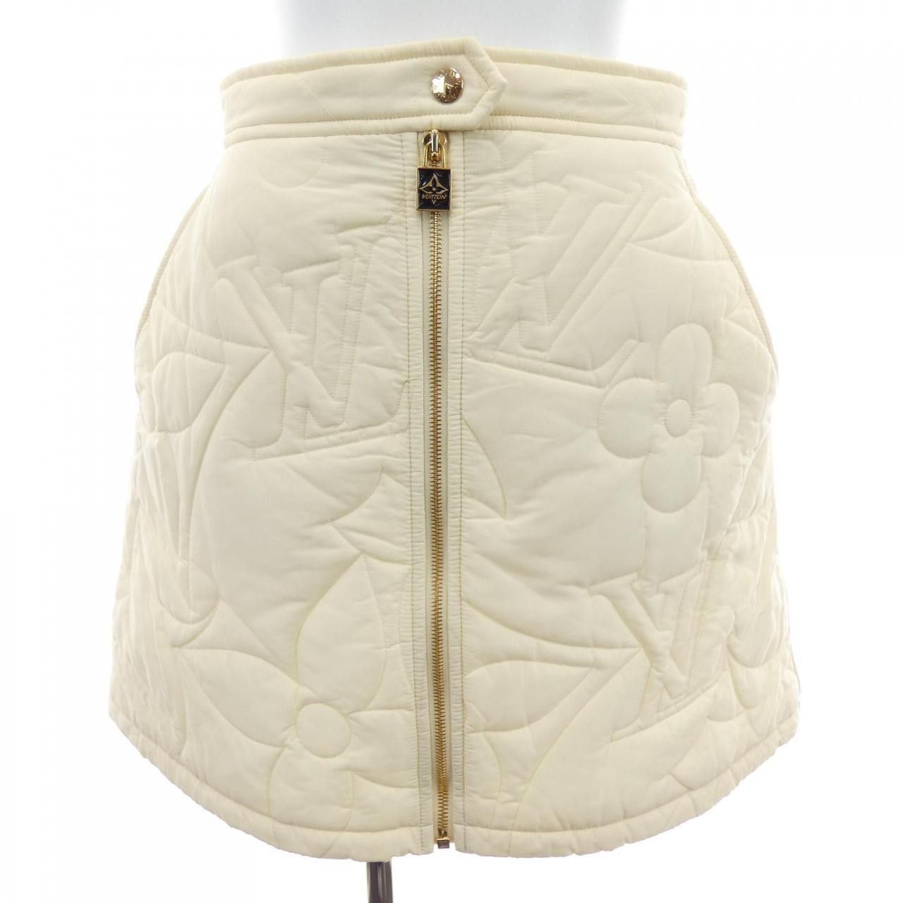 Louis Vuitton Louis Vuitton Louis Vuitton Quilted Monogram Skirt Textile Skirts FOSK06RX3 DUTY FREE for USA Size ONE SIZE - 1 Thumbnail