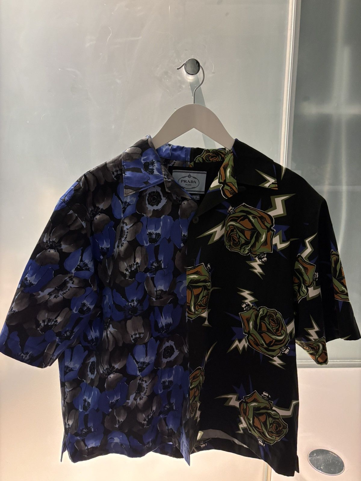 Prada Prada button up shirt size XL NEW WITH TAGS Size US XL / EU 56 / 4 - 2 Thumbnail