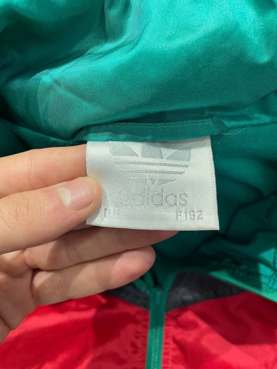 Adidas Vintage Adidas Nylon Tracksuit Jacket Pants Big Logo Size US L / EU 52-54 / 3 - 5 Thumbnail