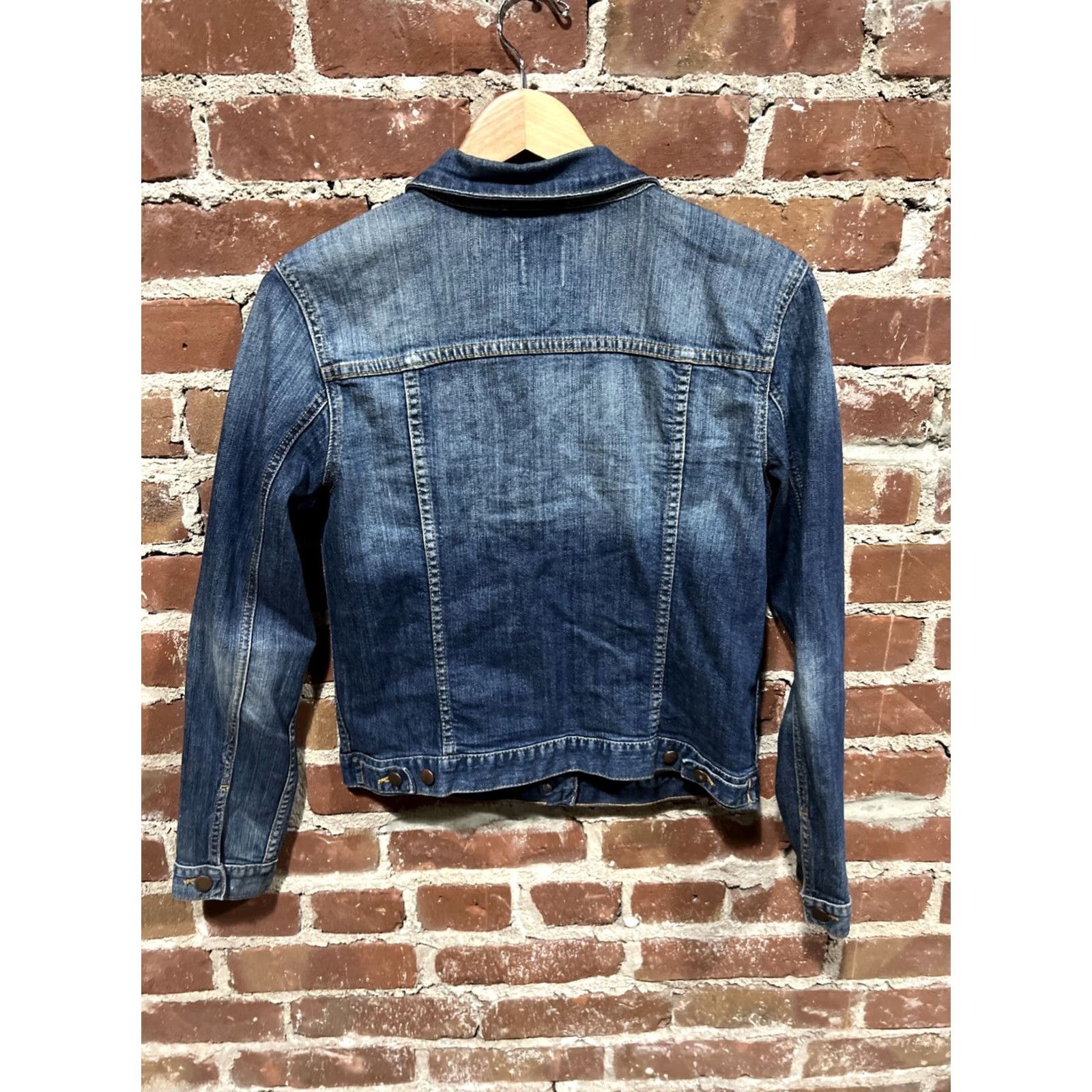 Gap Gap Denim Jacket Women Button Up Size M Size M / US 6-8 / IT 42-44 - 3 Thumbnail