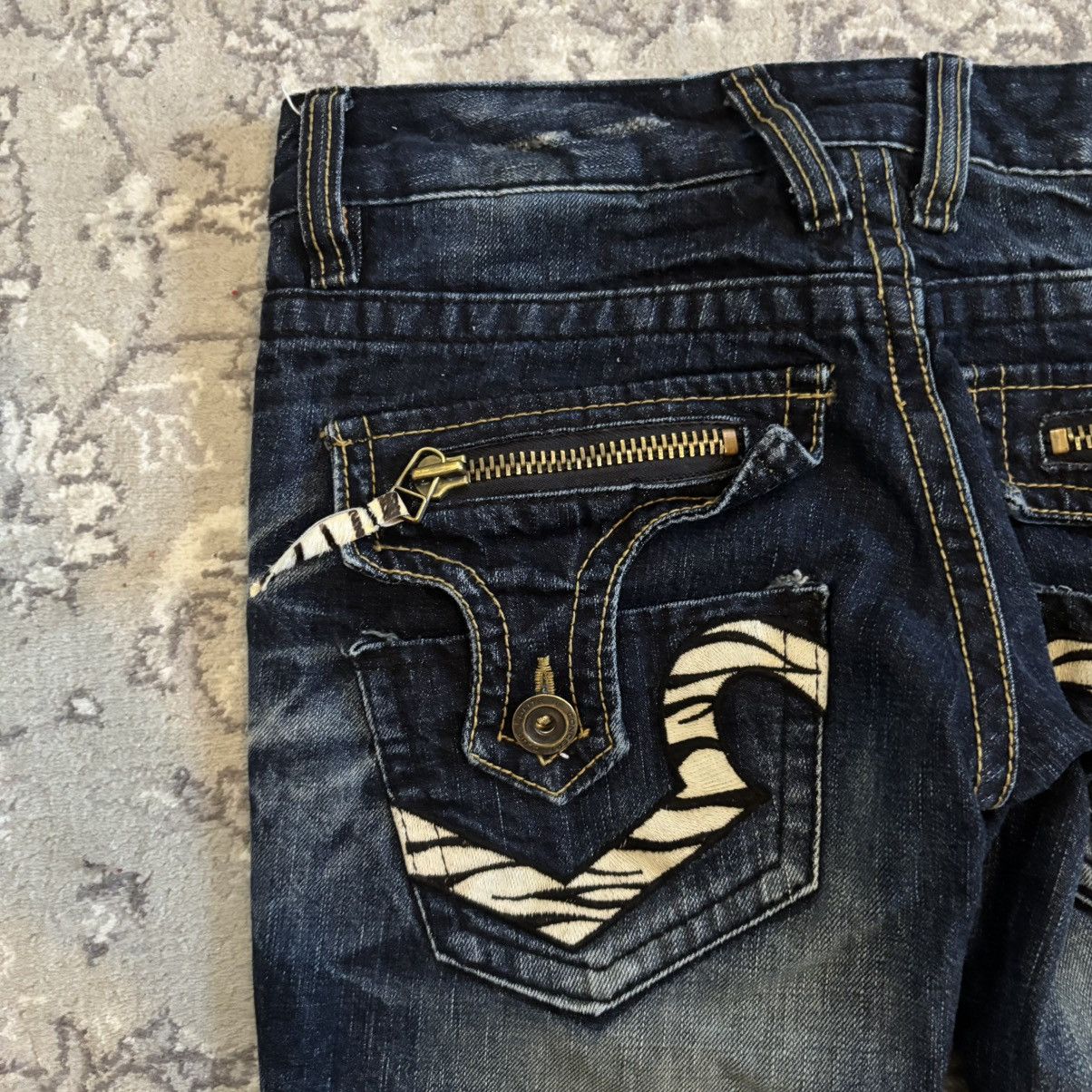 Tornado Mart Lolita Whisker Zebra Pocket Flared Mudwash Denim Japanese Size US 30 / EU 46 - 4 Thumbnail