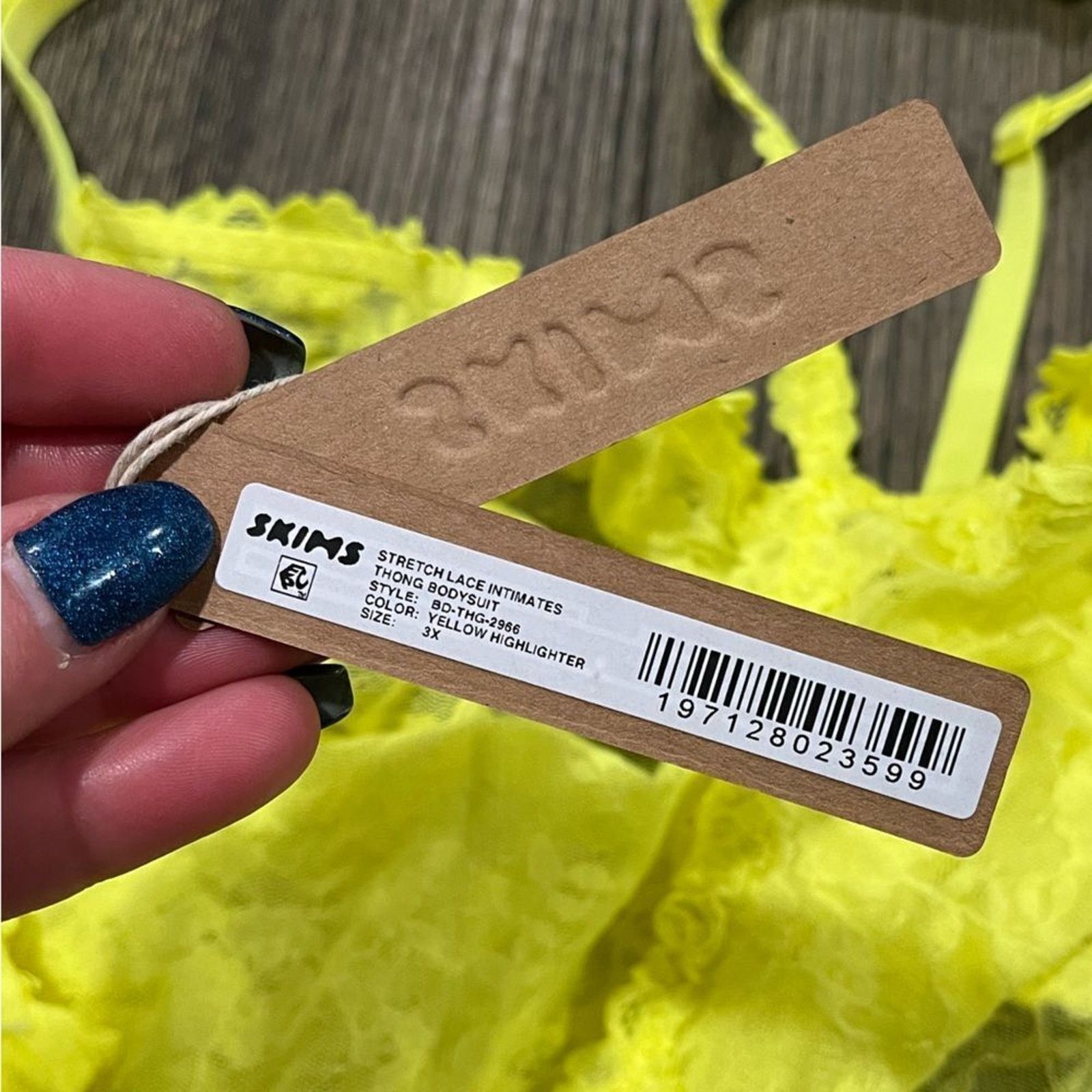 SKIMS NWT Skims Stretch Lace Thong Bodysuit Highlighter 3X Size 3XL / US 20-22 - 4 Thumbnail