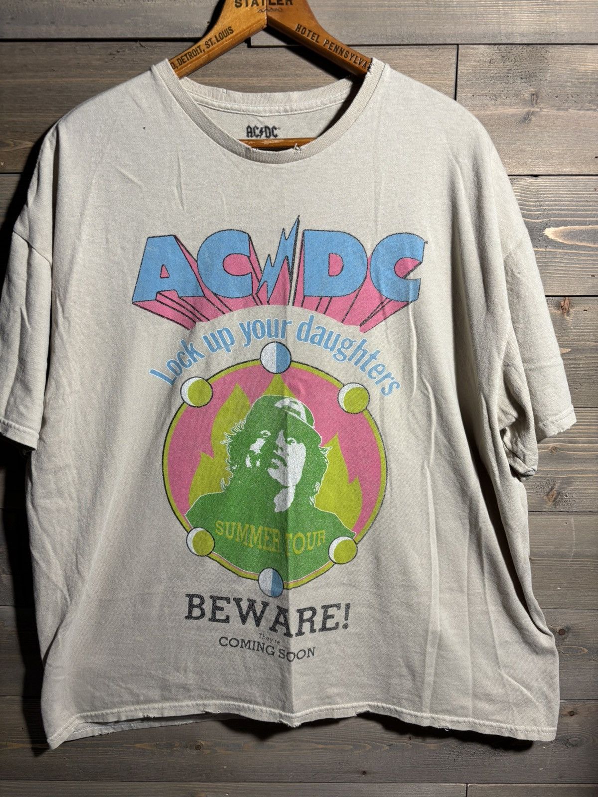AC/DC AC/DC "Lock Up Your Daughters" Summer Tour Retro Graphic T Size US L / EU 52-54 / 3 - 1 Preview