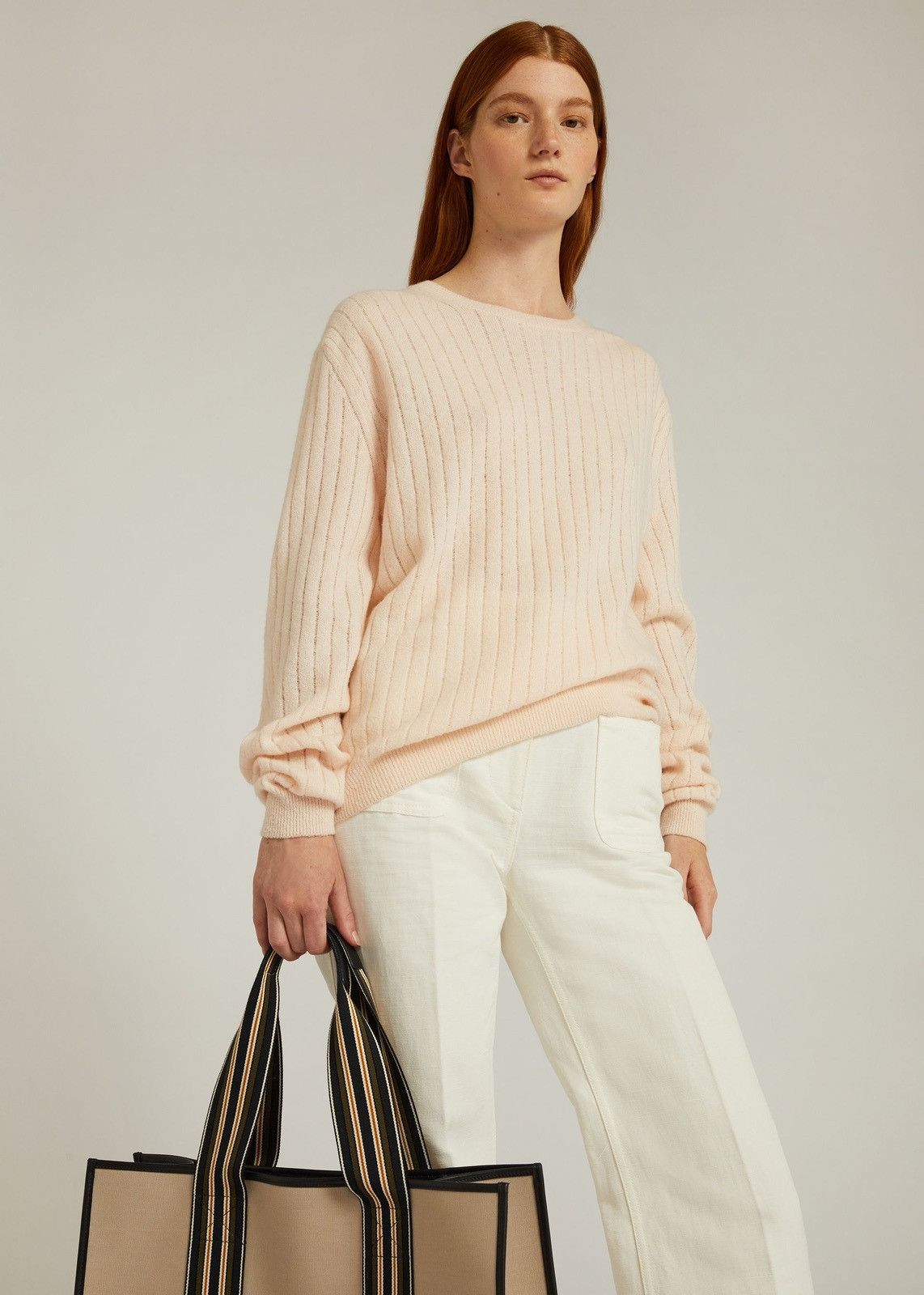 Loro Piana o1srvl11e0825 FAM7894 Gaiole Crewneck Sweater in Light Pink Size XS / US 0-2 / IT 36-38 - 6 Thumbnail