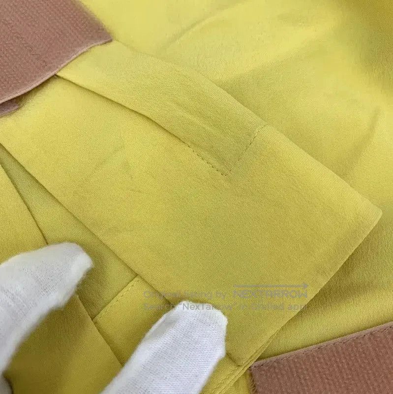 Chanel Chanel Yellow Silk Women's Shirt . Size XS / US 0-2 / IT 36-38 - 9 Thumbnail