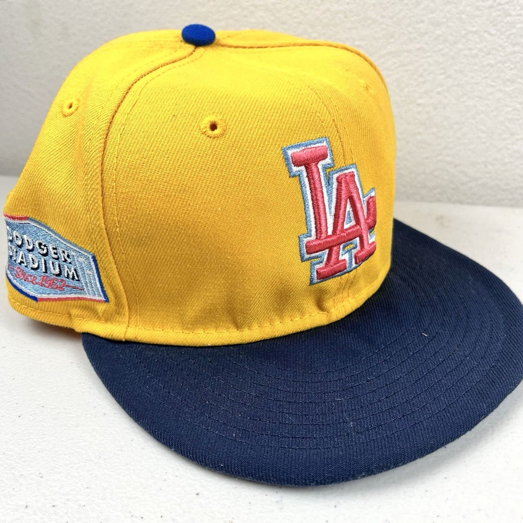 New Era New Era Dodgers 59FIFTY Fitted Hat Baseball Cap 1962 Dodger Stadium Patch 7 1/2 Mens Yellow Size ONE SIZE - 2 Thumbnail