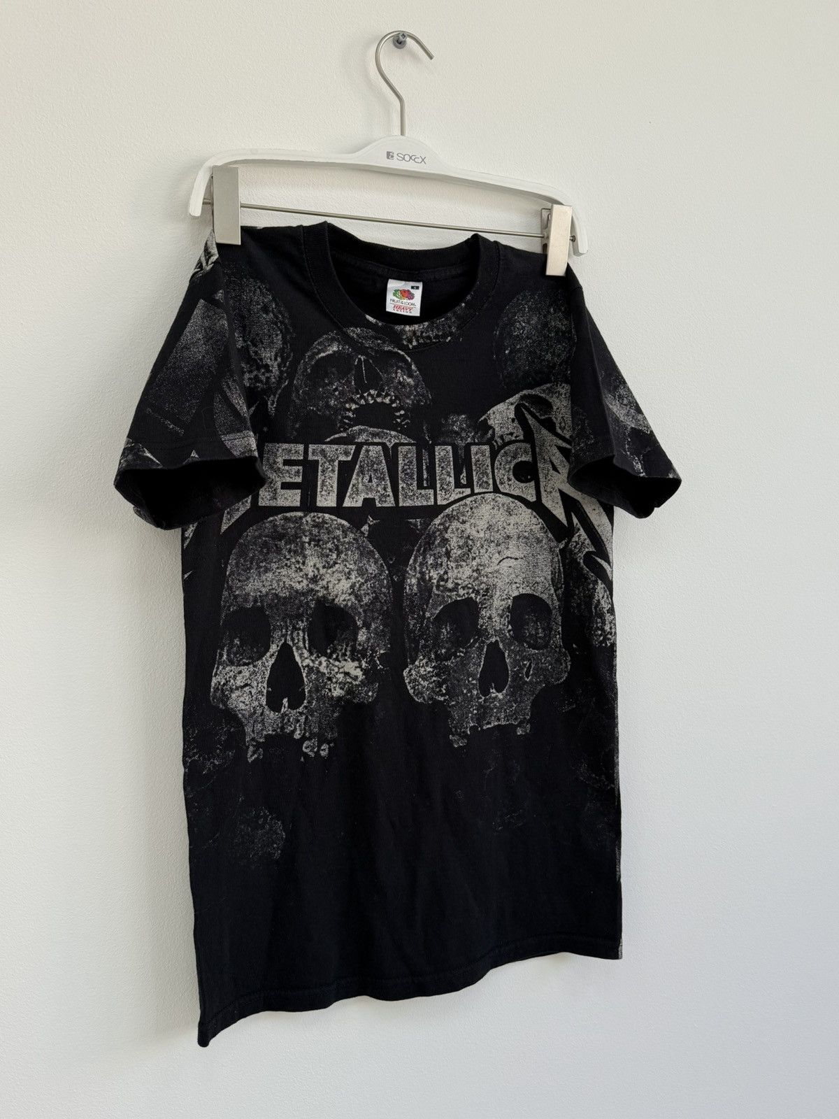 Band Tees × Metallica Vintage 00s Metallica Skulls All Over Print T-Shirt Size US S / EU 44-46 / 1 - 1 Thumbnail