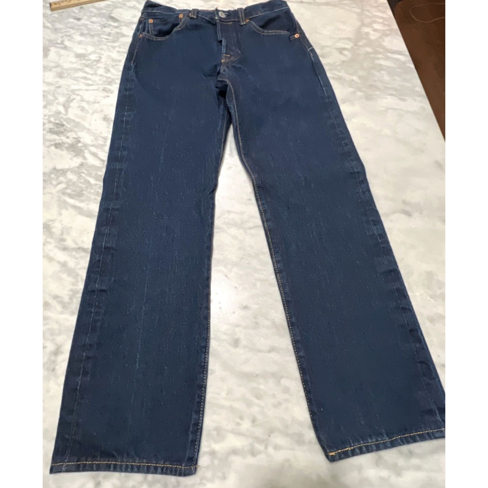 Levi's Levi’s 501 Jeans Men 32x32 Button Fly Denim Jeans 29x28 Blue Regular Rise Mid 5-Pocket Size US 32 / EU 48 - 3 Thumbnail