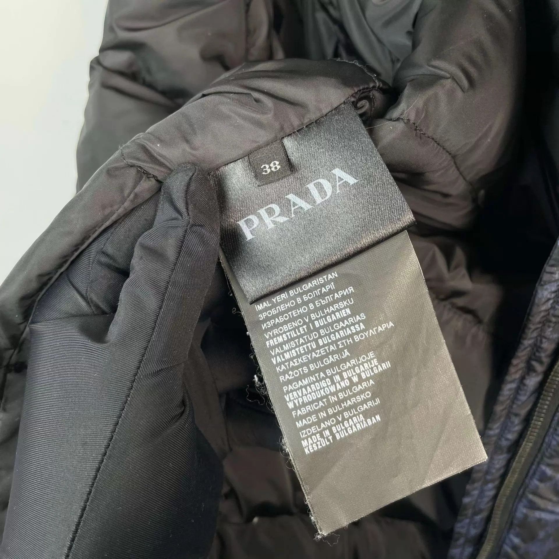 Prada PRADA Hooded Down Jacket Black Green Color Blocked Size 38 Size XS / US 0-2 / IT 36-38 - 6 Thumbnail