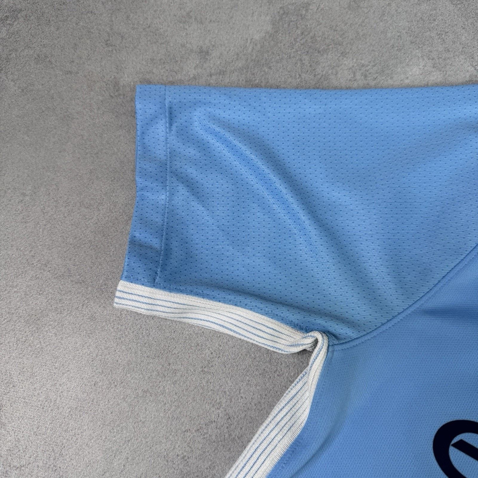 Nike Manchester City Nike 2017 2018 #17 De Bruyne Soccer Jersey Size US S / EU 44-46 / 1 - 7 Thumbnail