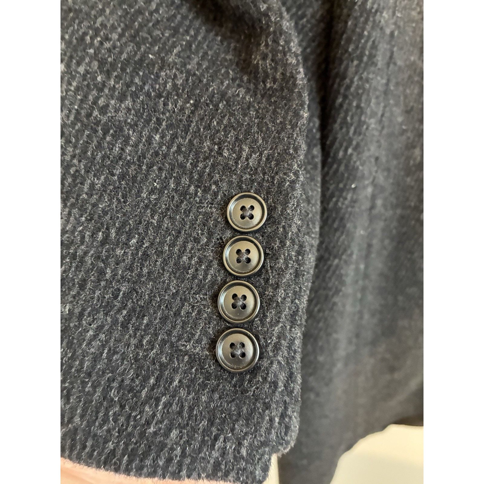 Hickey Freeman Hickey Freeman Gray Herringbone Wool Cashmere Overcoat 42R Size US S / EU 44-46 / 1 - 2 Thumbnail