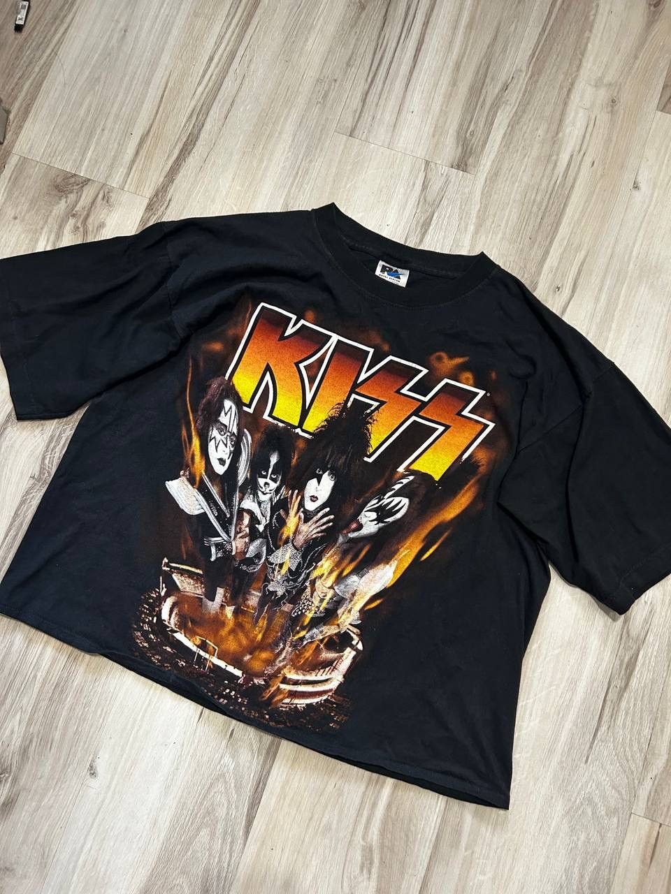 Band Tees × Kiss × Vintage KISS Cropped Tee T Shirt 1999 Psycho 