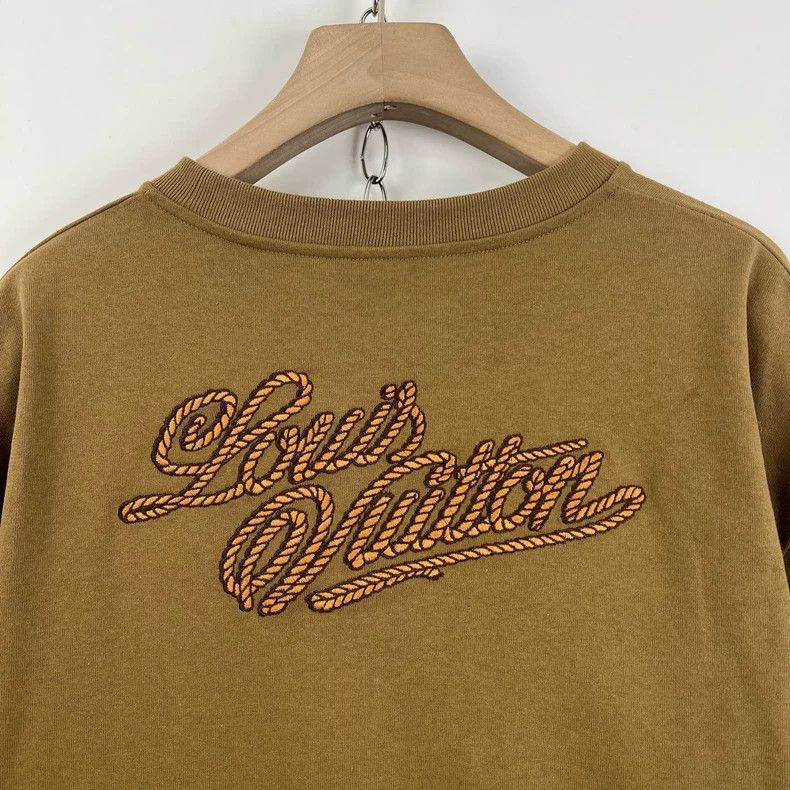 Louis Vuitton Louis Vuitton Brown knotted monogram logo short sleeve Size US XXL / EU 58 / 5 - 3 Thumbnail