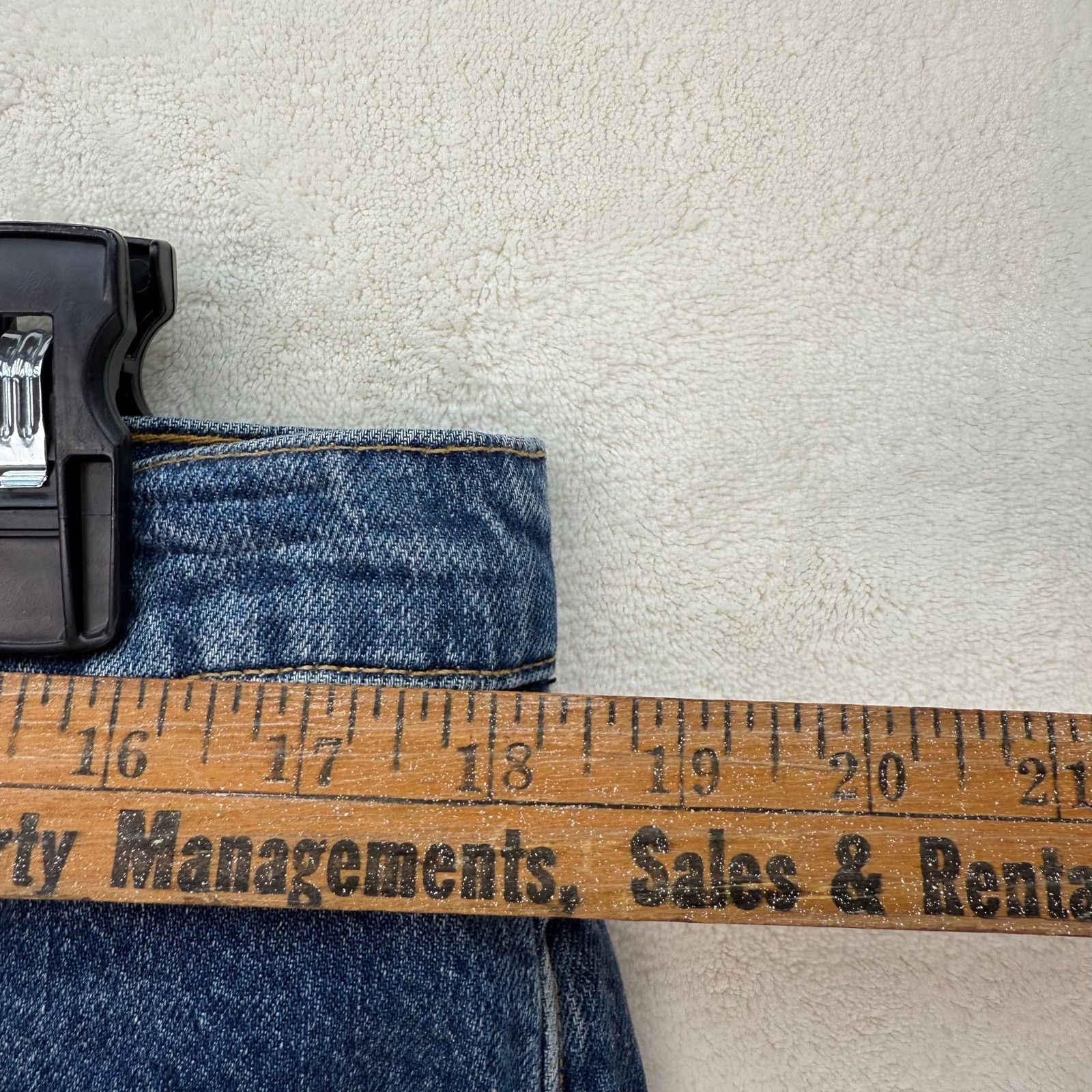 Lucky Brand LUCKY BRAND LEGEND SERIES WOMEN'S 14/32R BOY MID RISE RELAX Size 36" / US 14 / IT 50 - 4 Thumbnail