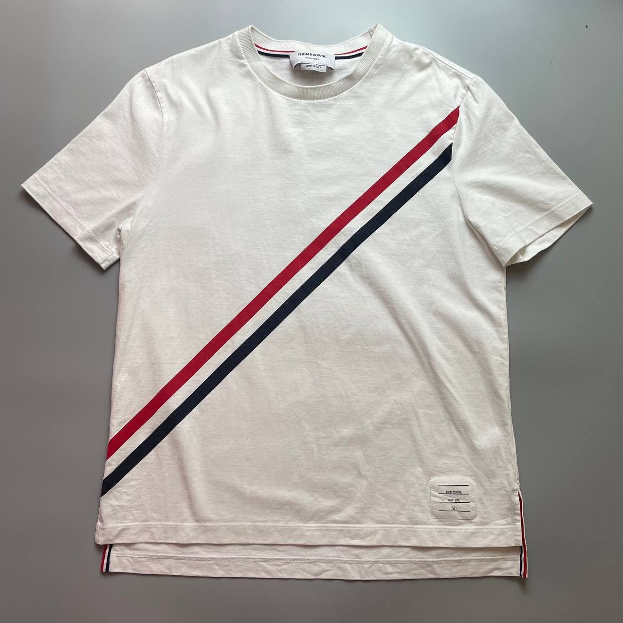 image of Thom Browne Diagonal Stripe T-Shirt in White, Men's (Size Medium)