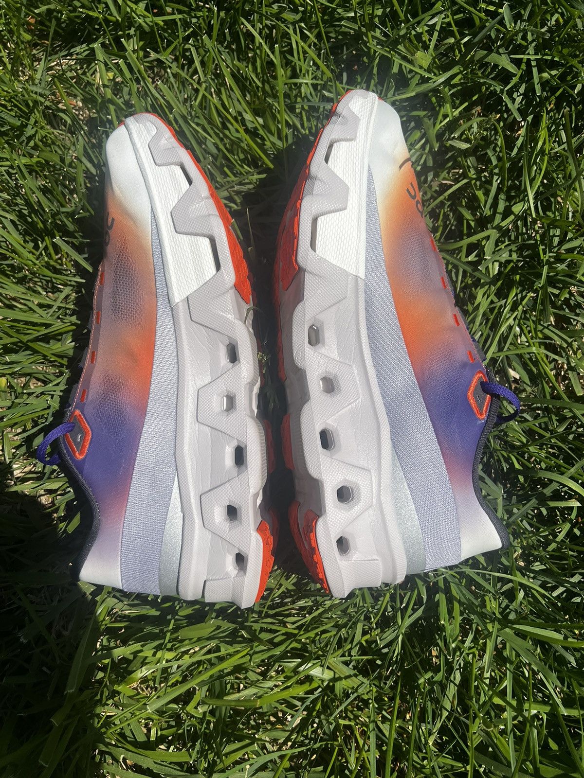 On CLEAN On CloudMonster Hyper size 10 Womens Flame Frost Size US 10 / IT 40 - 7 Thumbnail