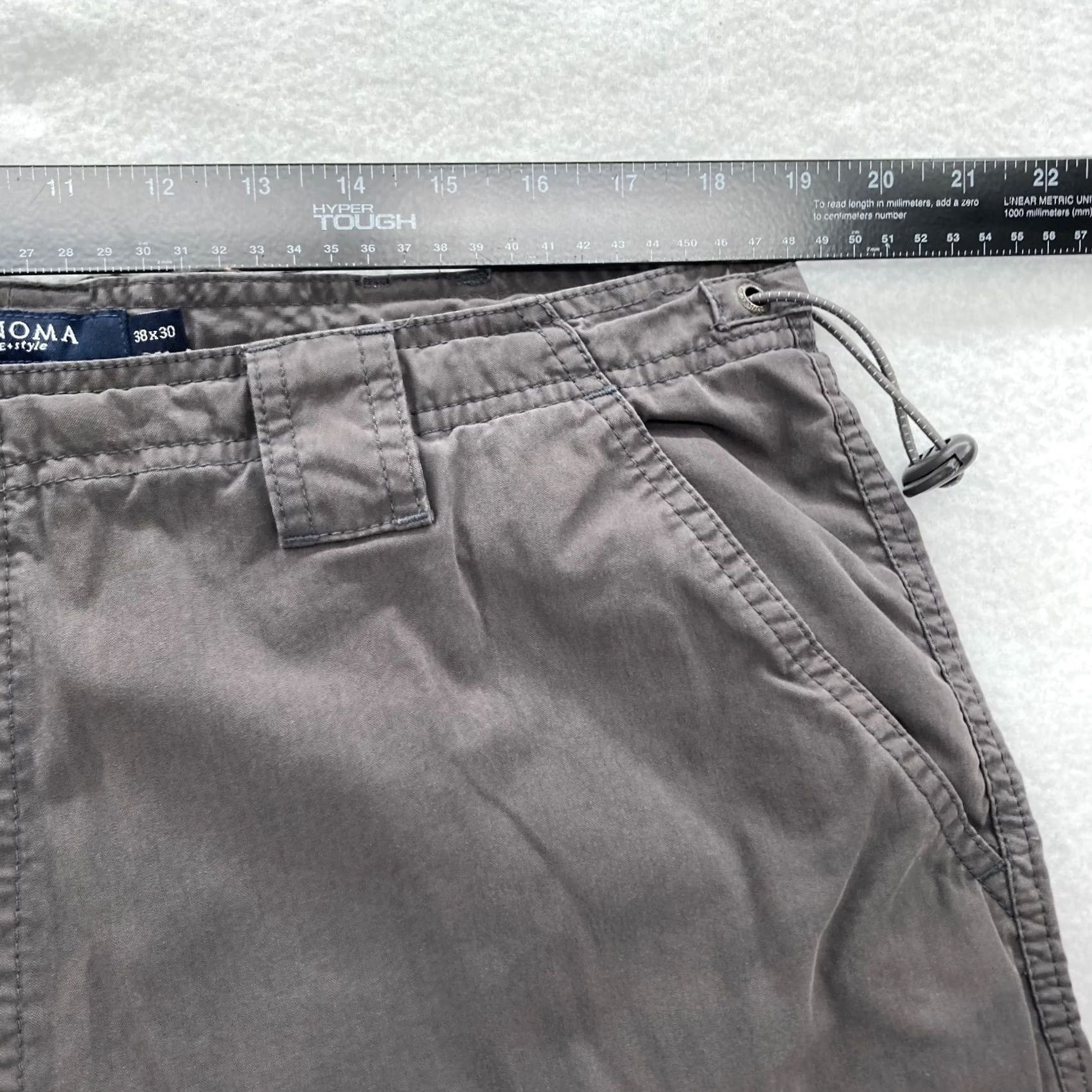 Vintage VINTAGE Sonoma Convertible Cargo Pants Mens 38x30 Brown Nylon Blend Baggy Y2K Pants Mens Brown Cargo Convertible Baggy Y2K Size US 38 / EU 54 - 6 Thumbnail